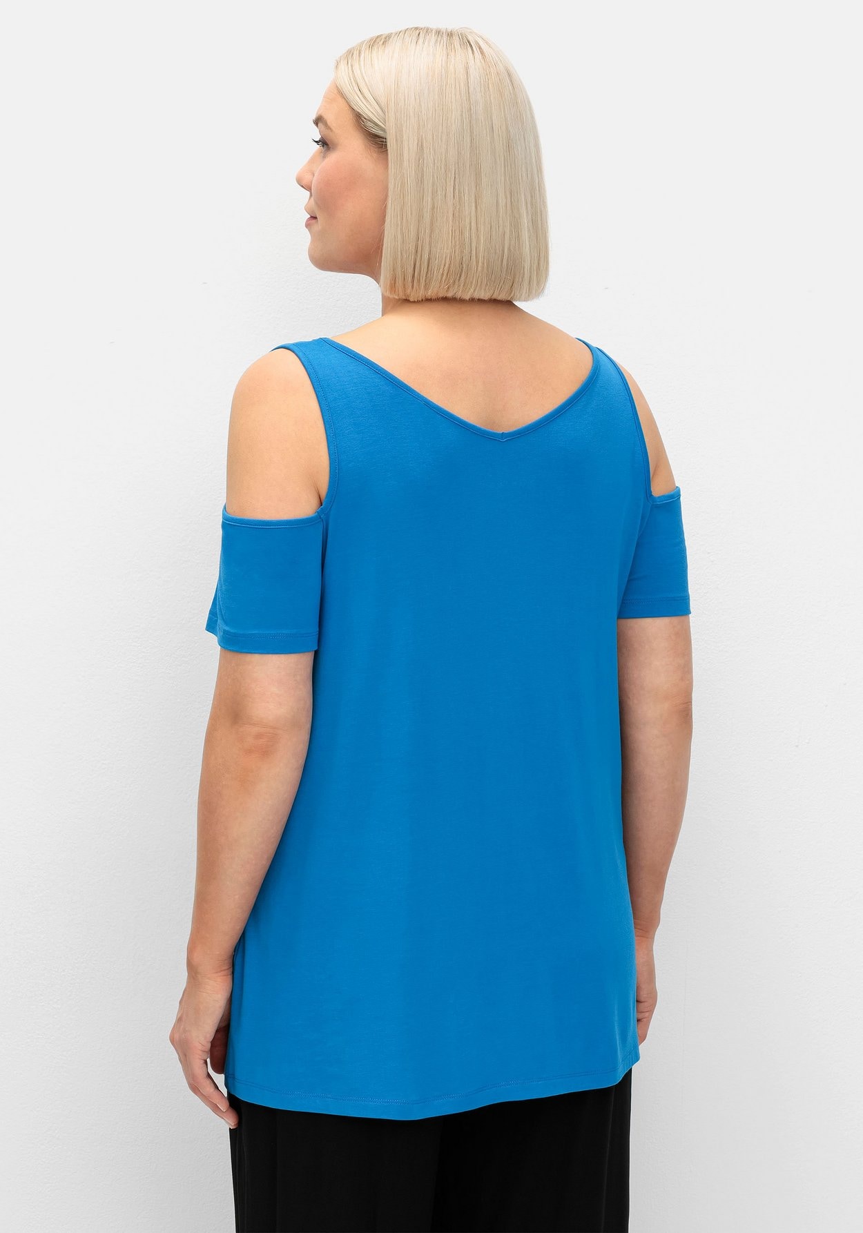 Sheego T-Shirt »Strandshirt mit V-Ausschnitt, im schulterfreien Look«