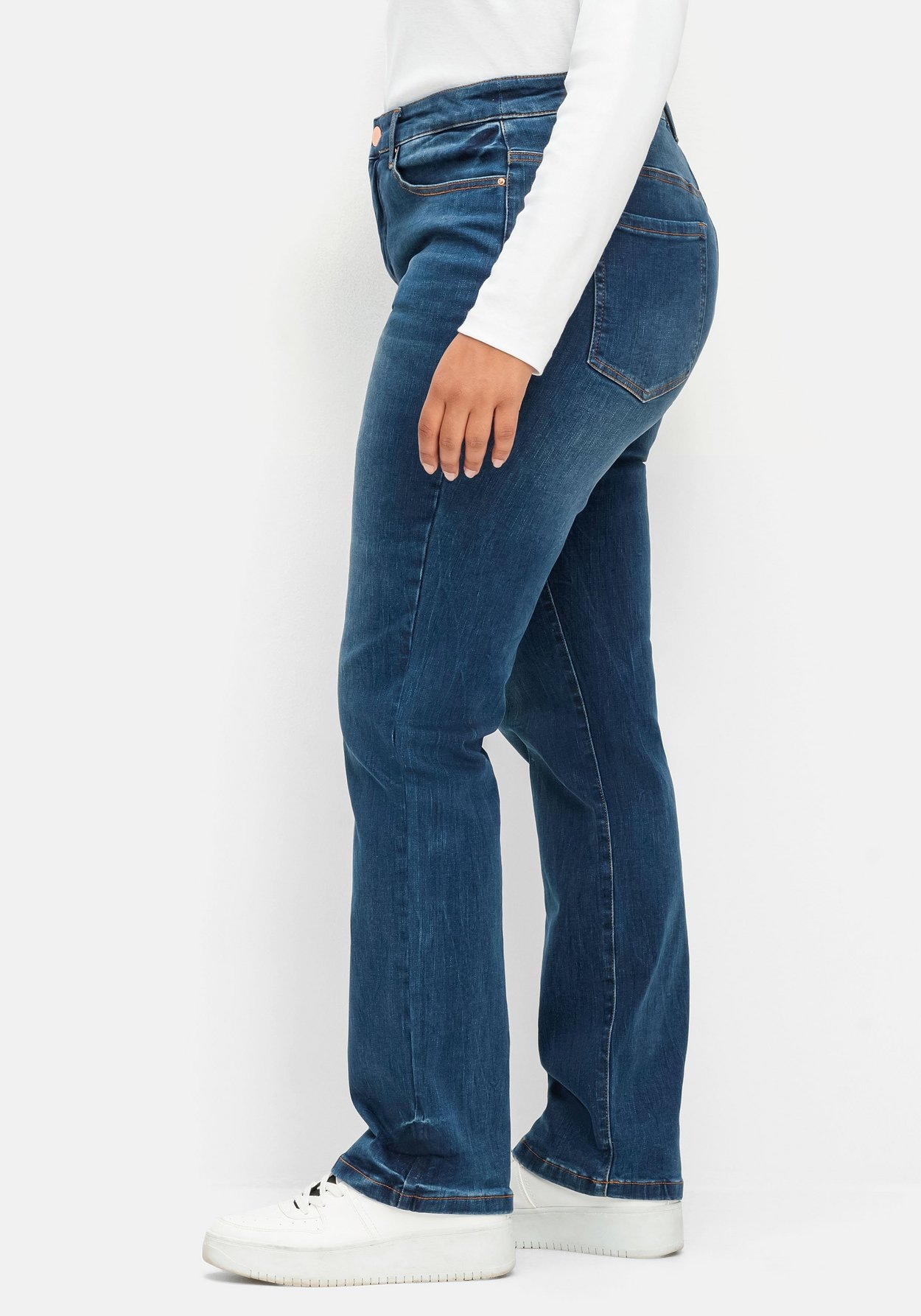 Sheego Gerade Jeans »Gerade Stretch-Jeans mit Bodyforming-Effekt«
