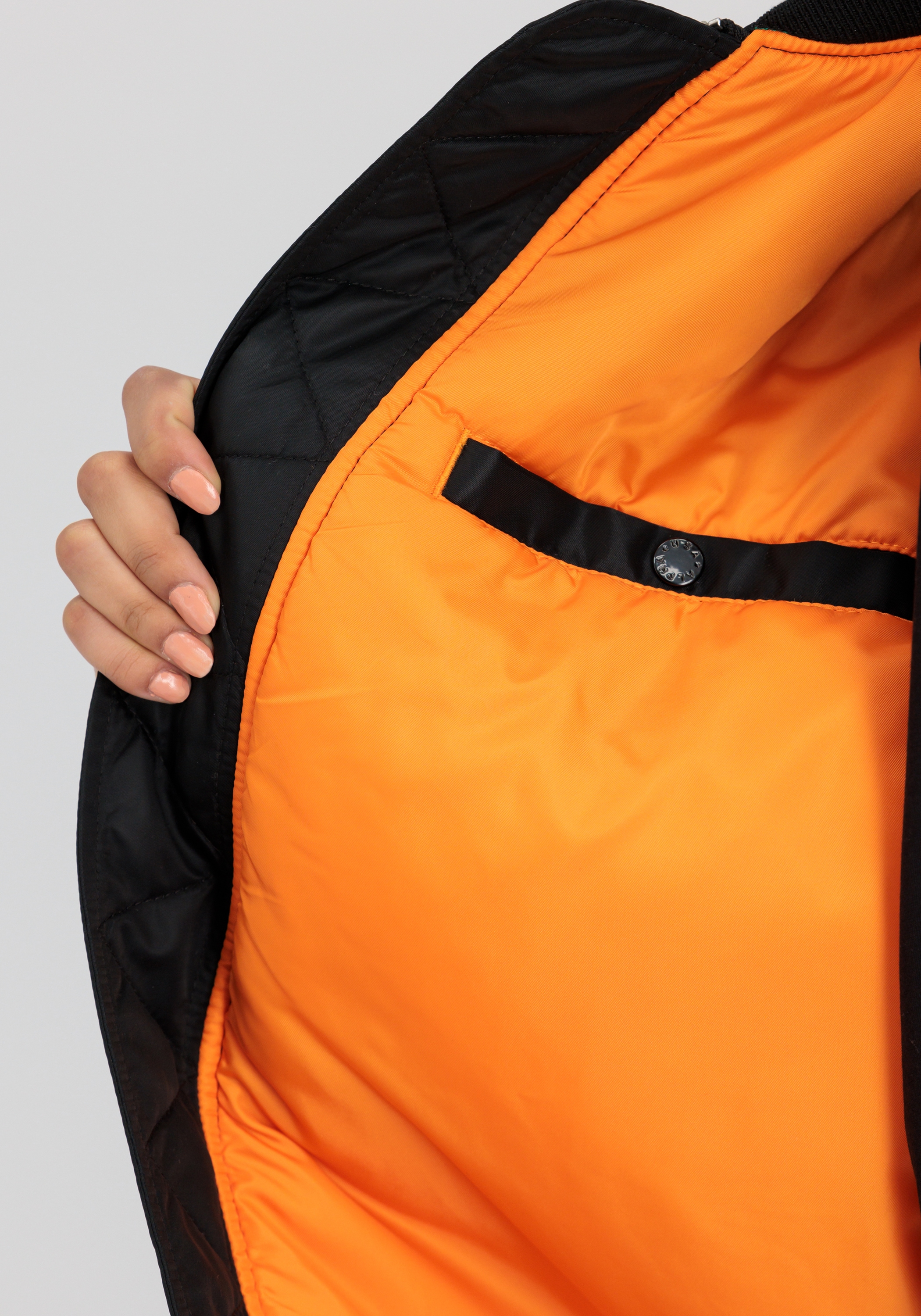 Alpha Industries Bomberjacke »Alpha Industries Women - Bomber Jackets MA-1 Core W«