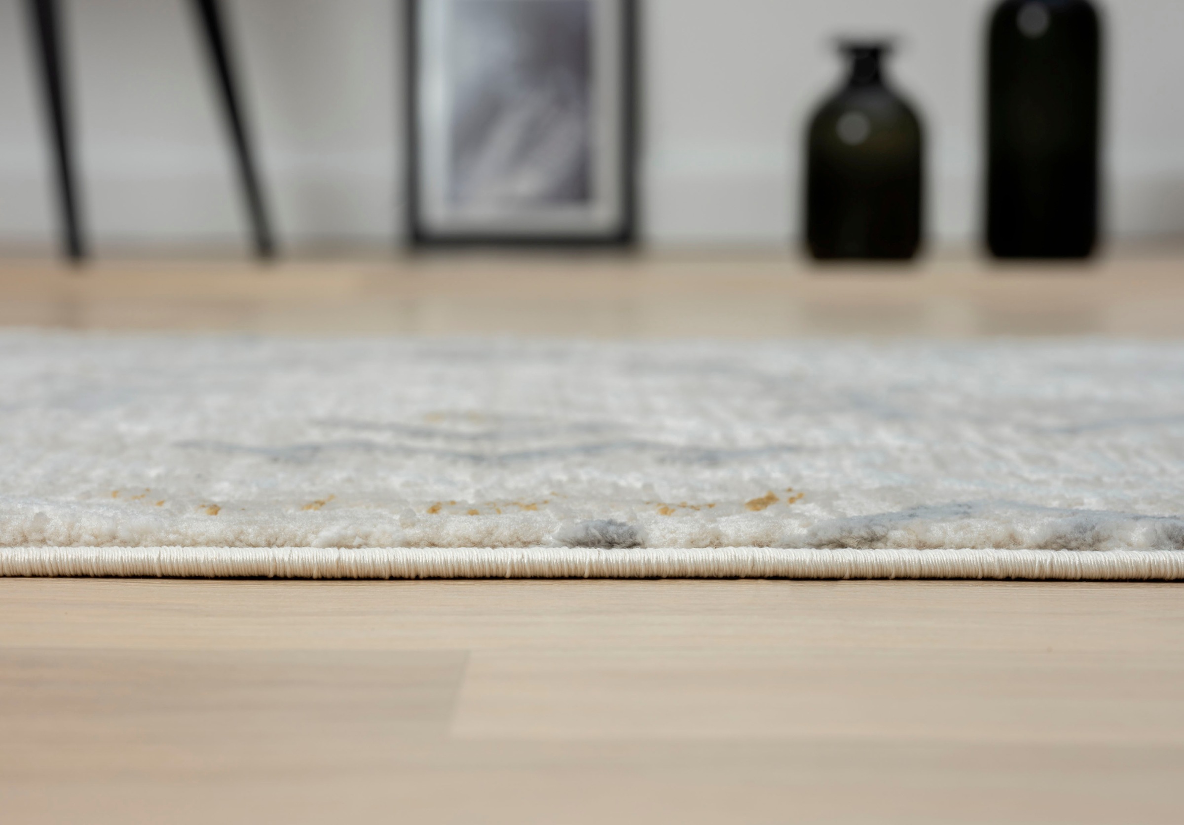 Myflair Möbel & Accessoires Teppich »My Type«, rechteckig, 10 mm Höhe, Kurzflor, Ethno-Style, besonders weich durch Microfaser, mit Fransen