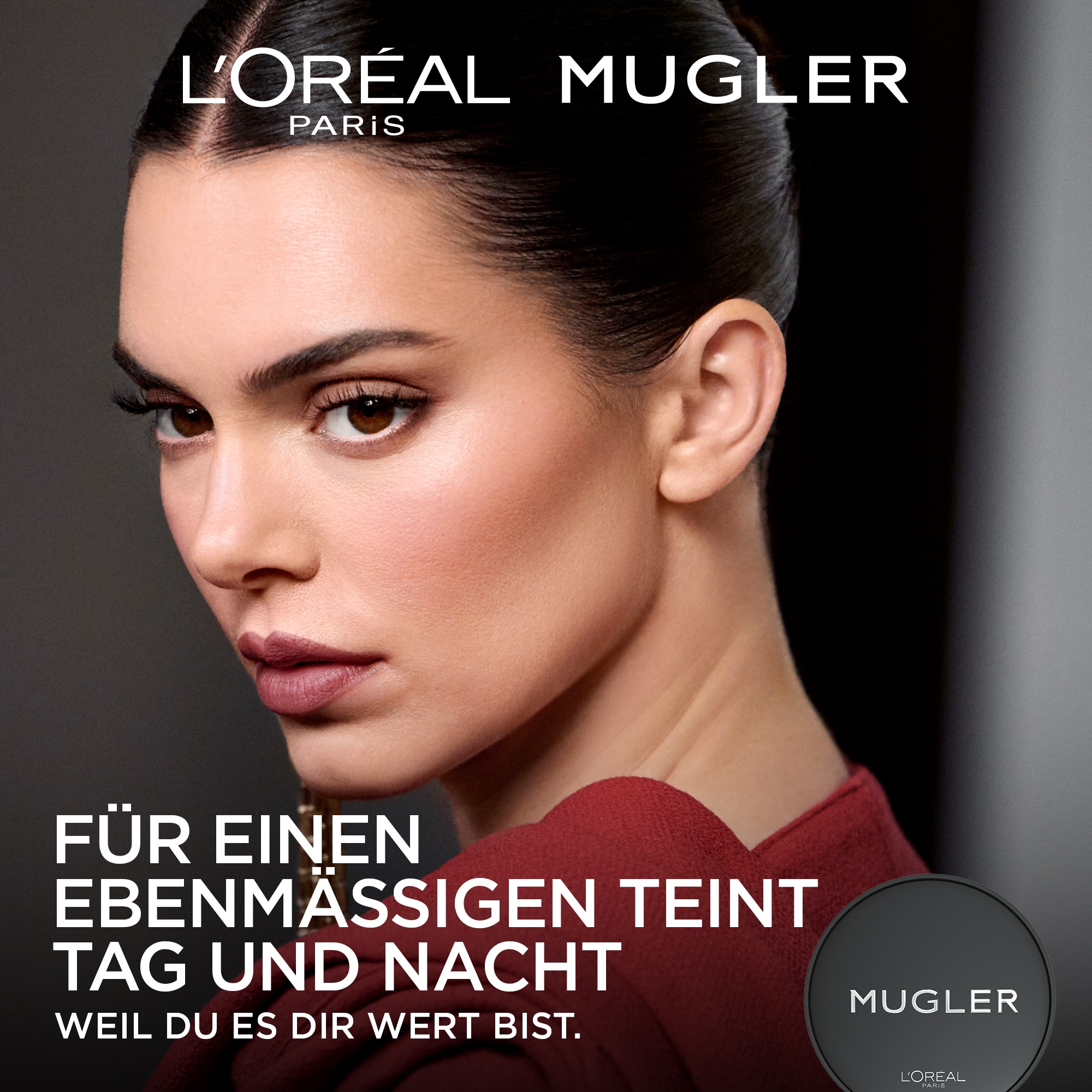 L'ORÉAL PARIS Foundation »MUGLER SOFT GLOW CUSHION FOUNDATION« sorgt für eine makellose Deckkraft und einen natürlich wirkenden Teint