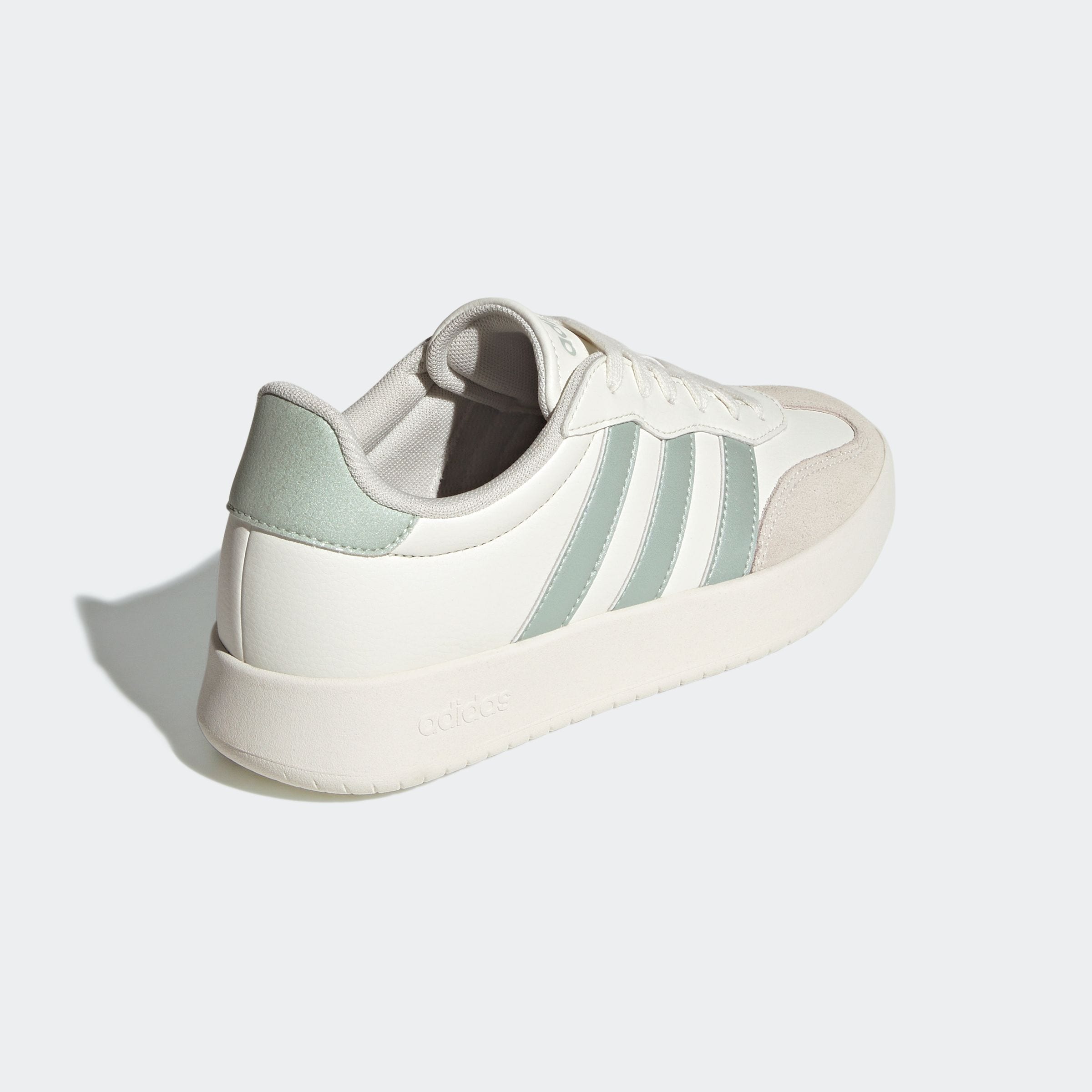 adidas Sportswear Sneaker »BARREDA«, Design auf den Spuren des adidas Handball Spezial