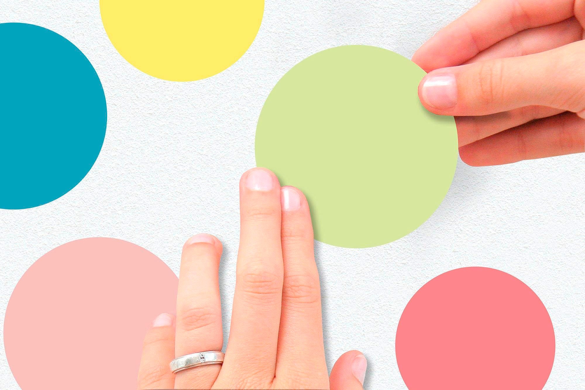 Komar Wandtattoo »Dots - Größe 50 x 70 cm« selbstklebend, Wandsticker