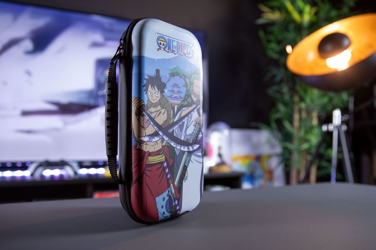 KONIX Spielekonsolen-Tasche »One Piece Switch XXL Jahre UNIVERSAL 3 ➥ Garantie Tasche« 