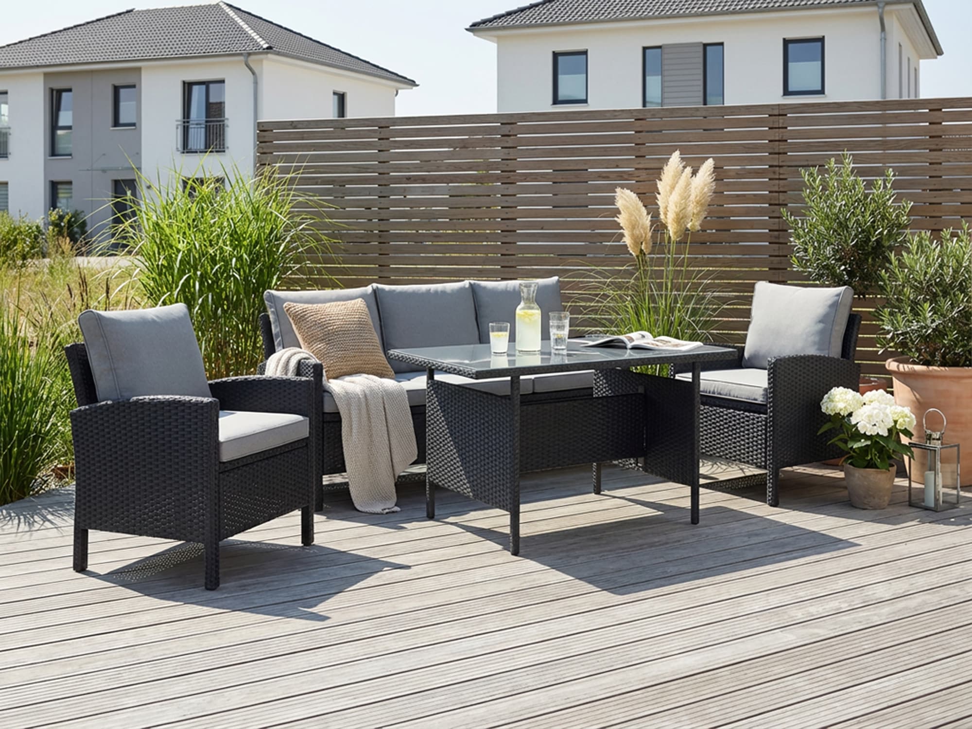 KONIFERA Gartenlounge-Set ""Brooklyn"" Set, 1x 3er Sofabank, 2 Sessel, Tisch 66x120x74 cm, inkl. Auflagen, 12 Stk. tlg. Stahl/Polyrattan