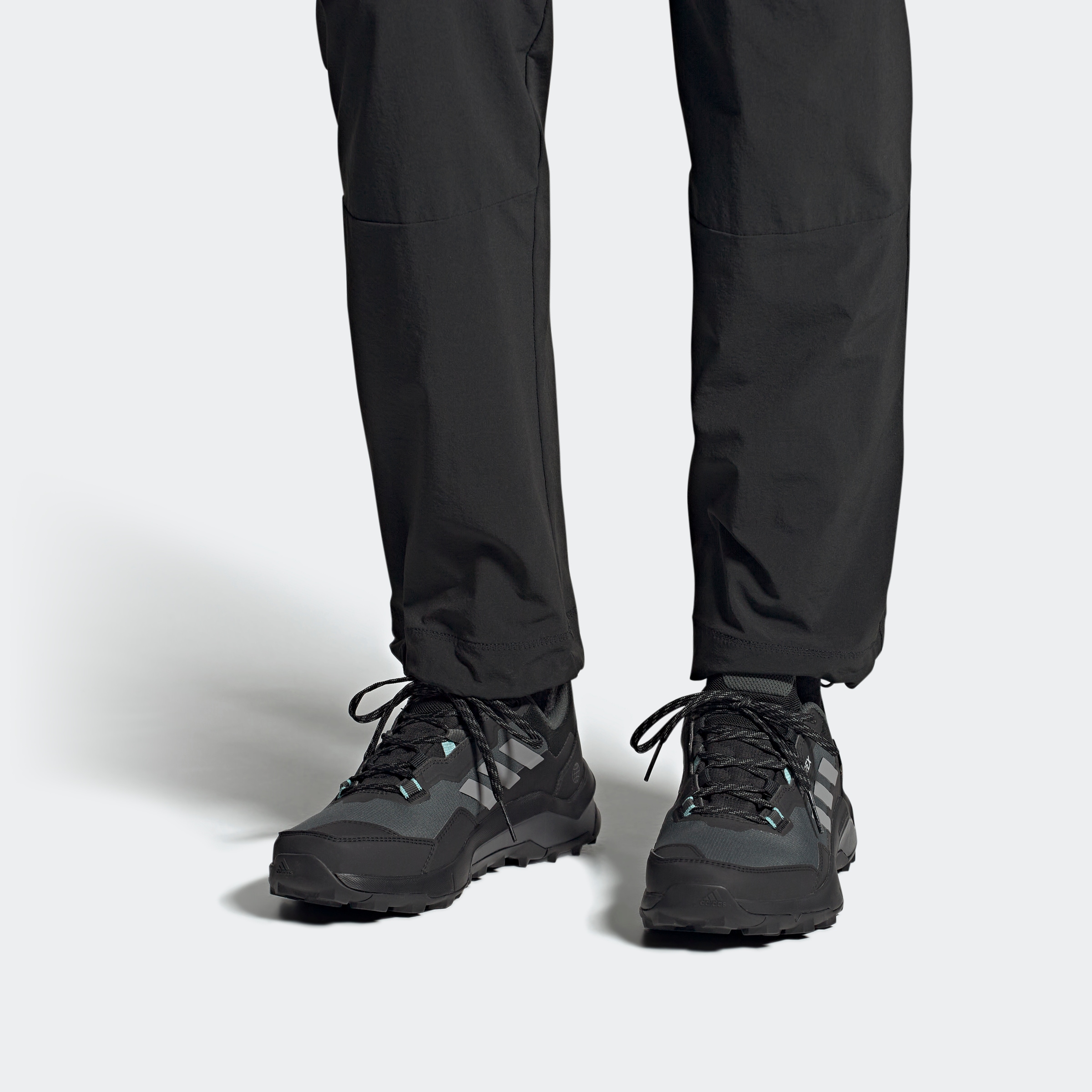 adidas TERREX Wanderschuh »TERREX AX4 GORE-TEX«, wasserdicht
