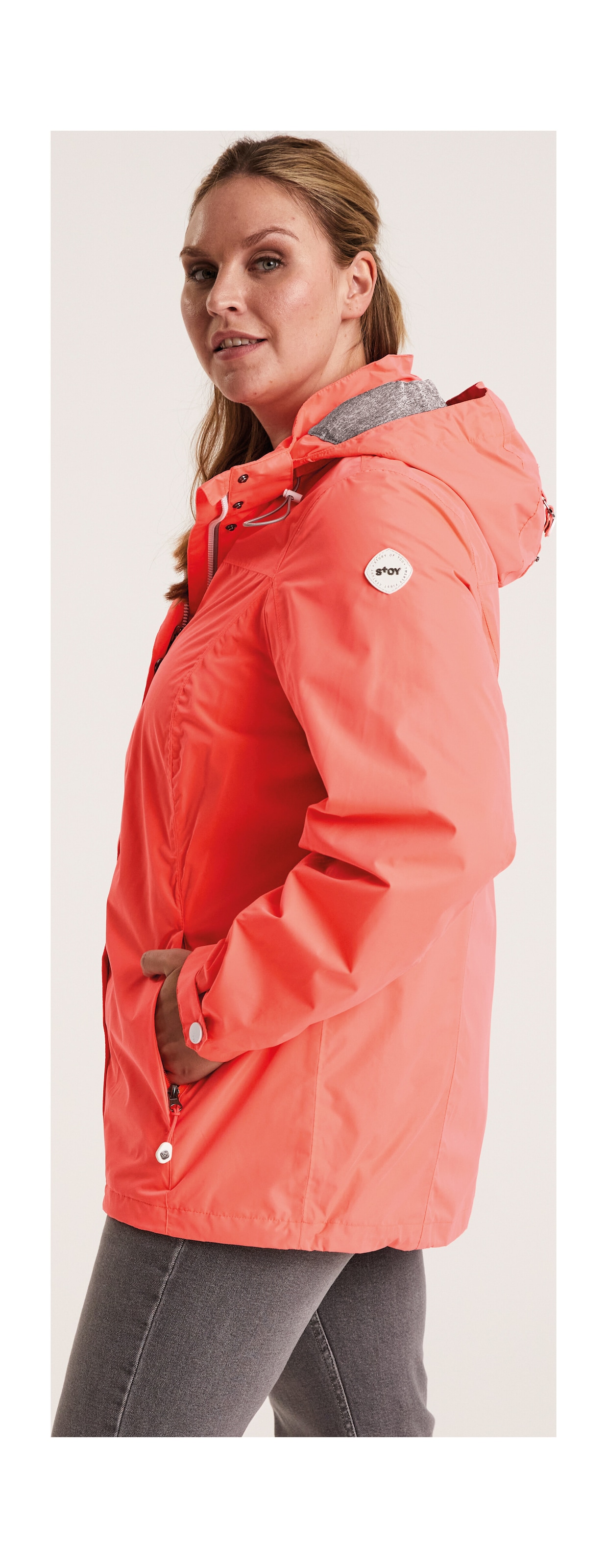 STOY Outdoorjacke »STS 11 WMN JCKT«, Wasserdichte, atmungsaktive STOY-Jacke mit abnehmbarer Kapuze