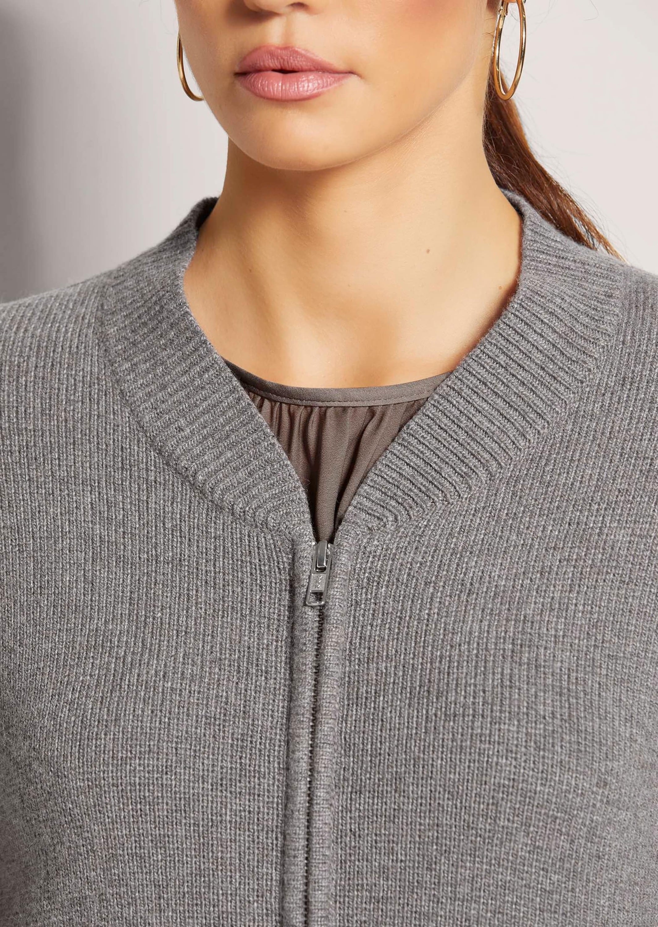 MADELEINE Strickjacke »Blouson Sportiver Strick-Blouson mit Reißverschluss«