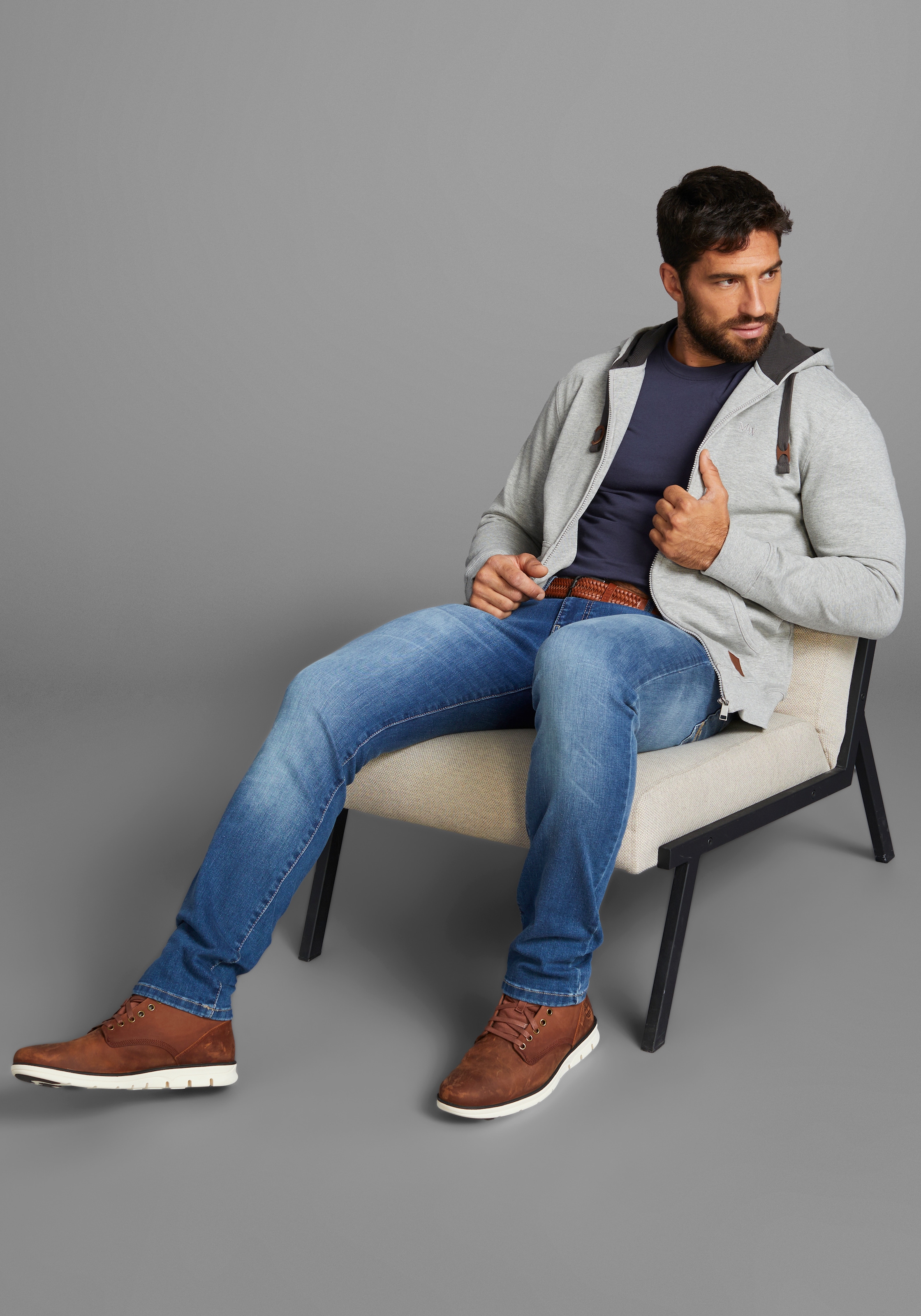 Man's World Kapuzensweatjacke, mit kontrastfarbigem Innenfutter