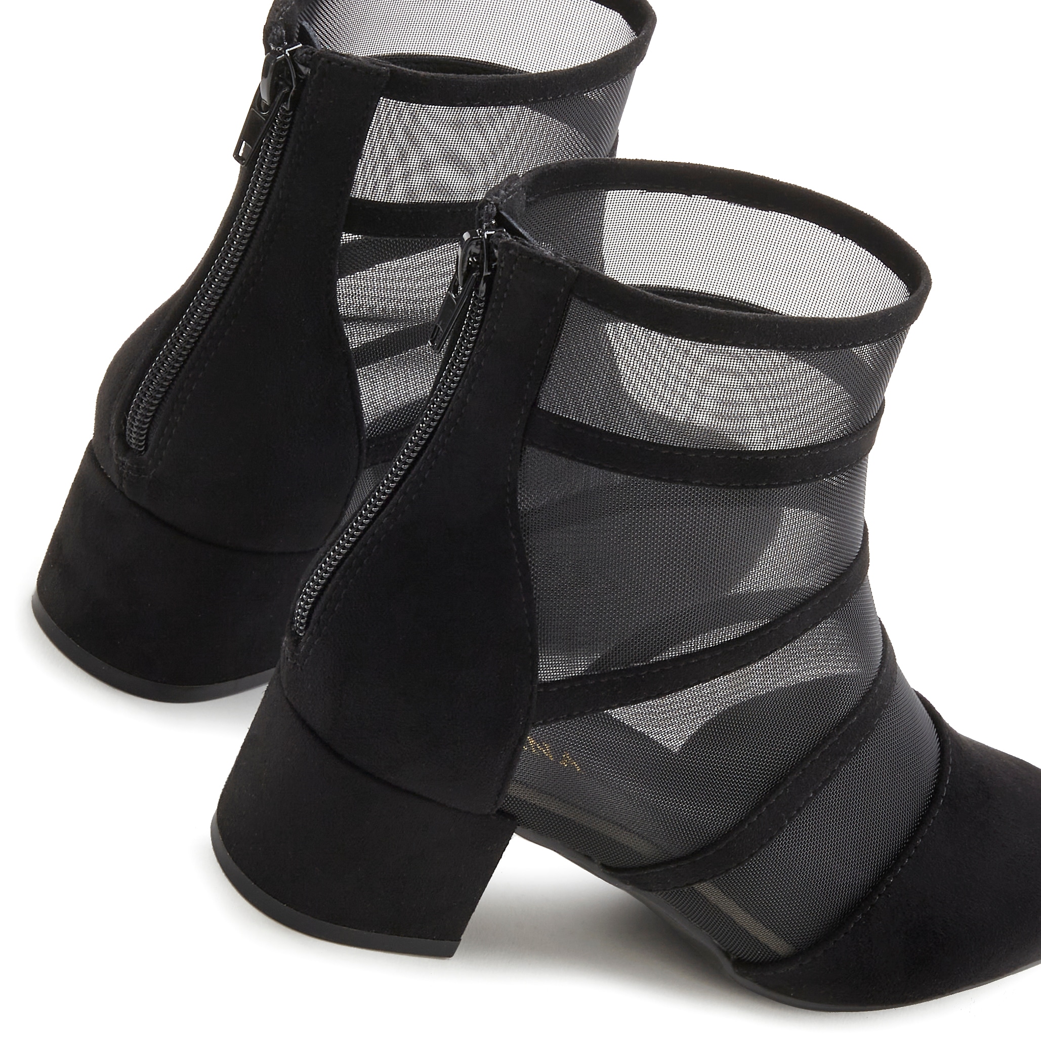 LASCANA Stiefelette »Ankle Boots, Stiefel«, mit modischen Mesh-Einsätzen und Blockabsatz VEGAN