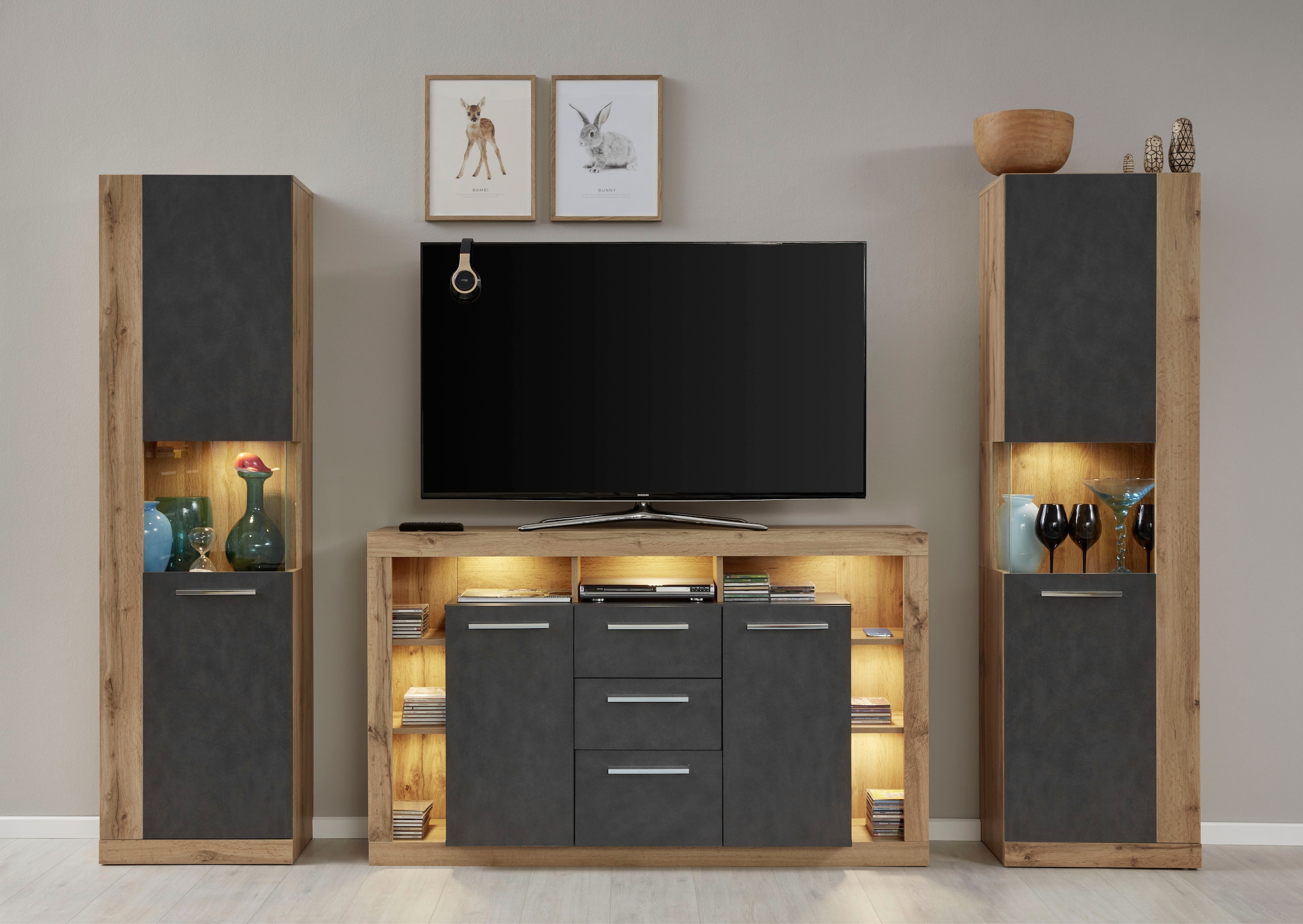 INOSIGN Sideboard »Gwendolyn«, pflegeleichtes Design, Beleuchtung optional, vielseitig kombinierbar