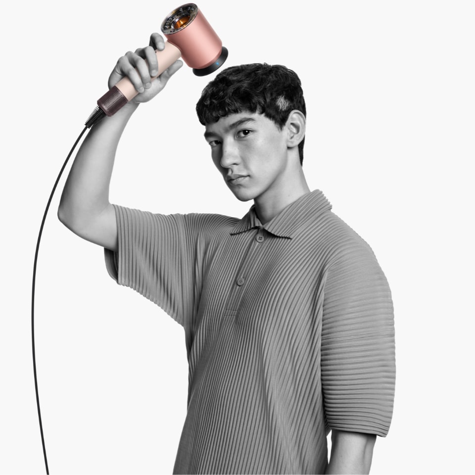 DYSON Haartrockner »Dyson Supersonic Nural™ Straight+Wavy Ceramic Pink/Roségold« 1.600 W 5 Aufsätze Automatische Temperaturanpassung
