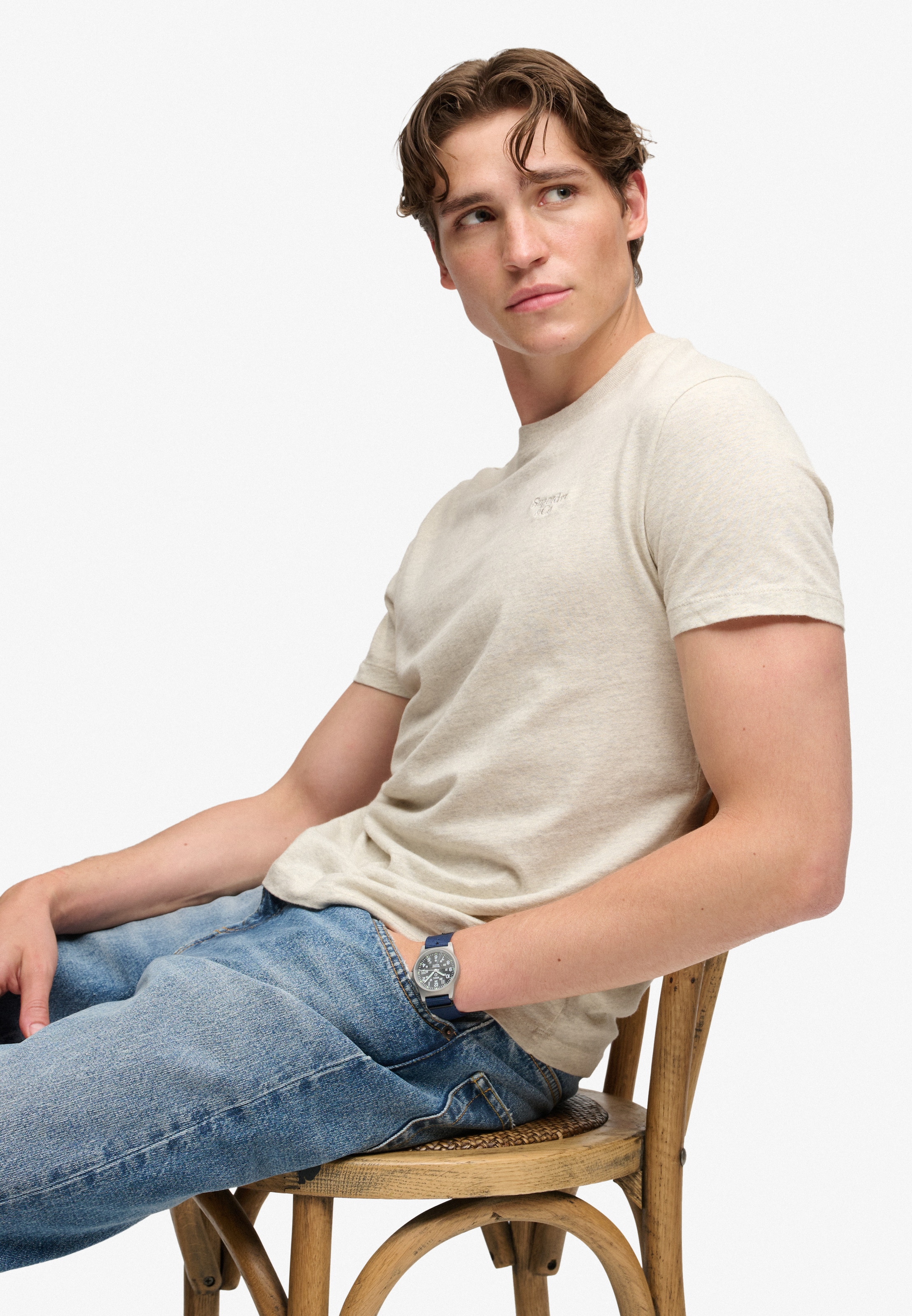 Superdry Rundhalsshirt »ESSENTIAL SERIF LOGO EMB TEE« Baumwolle, regular fit
