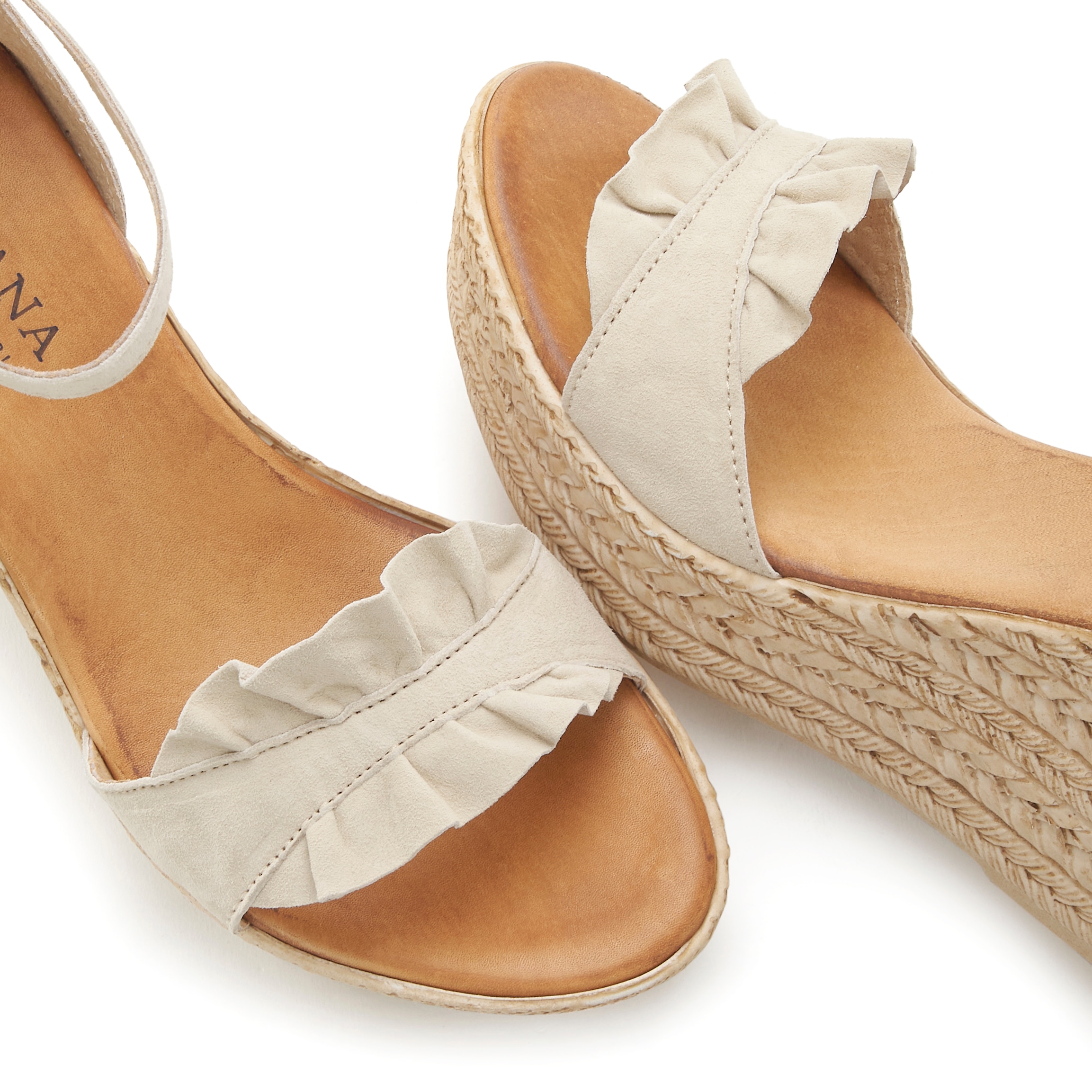 LASCANA Sandalette »Sommerschuh«, Sandale, Sommerschuh aus Leder mit Keilabsatz