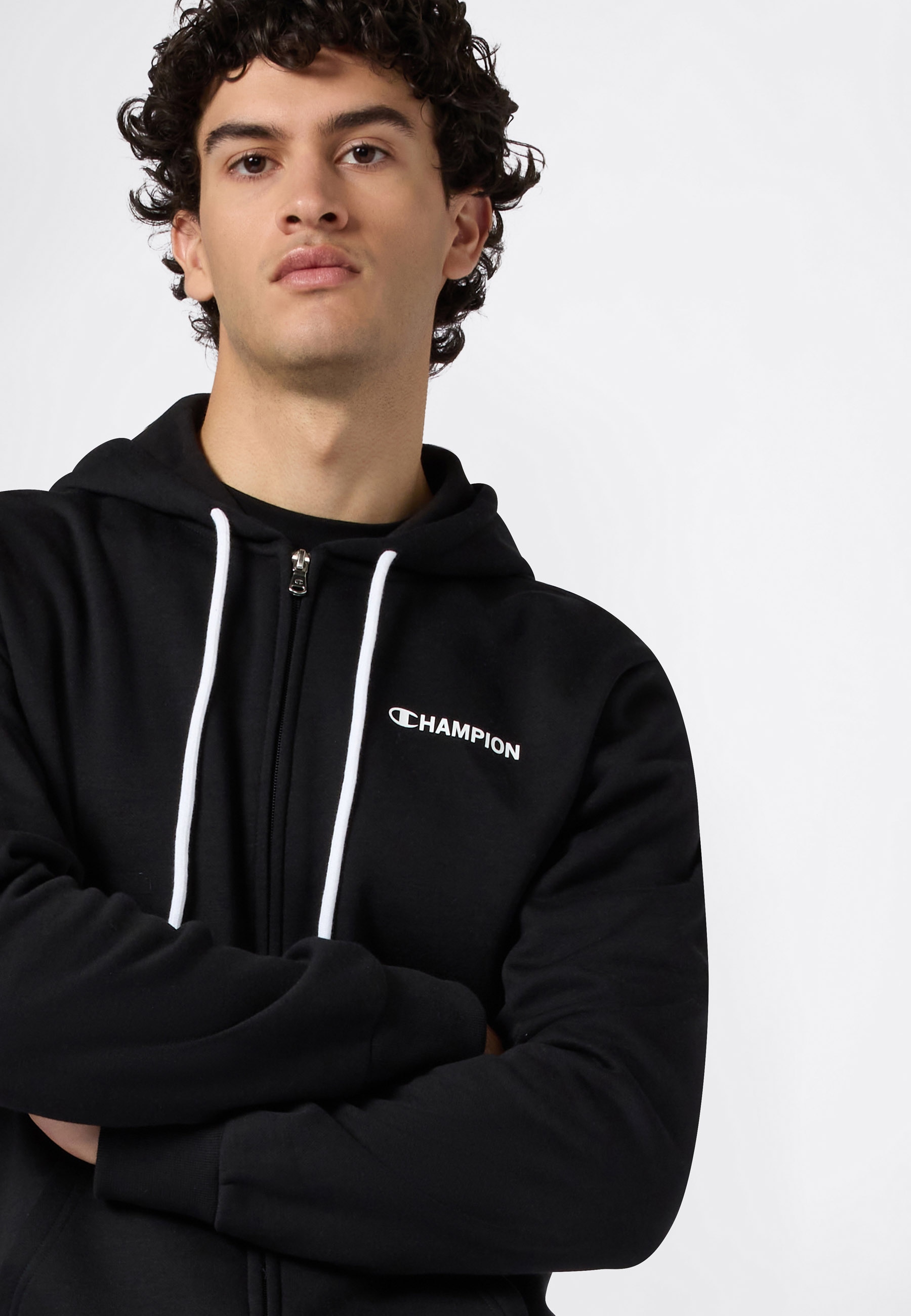 Champion Kapuzensweatjacke »Graphic Full Zip Hoodie« 1 Stk. mit Kapuze, für Alltag, aus Baumwolle und Polyester