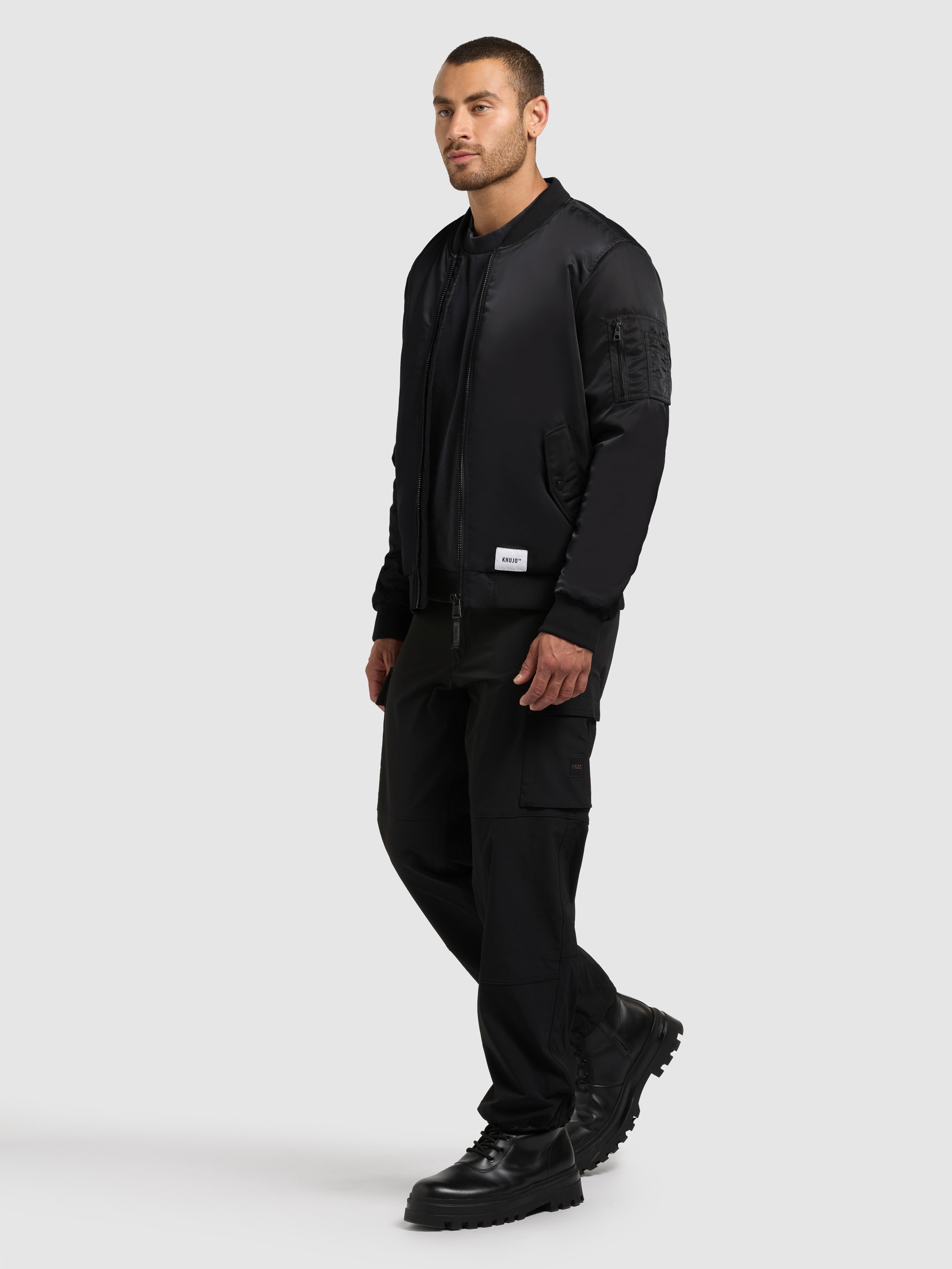 khujo Bomberjacke »ADON« leicht glänzendes Material