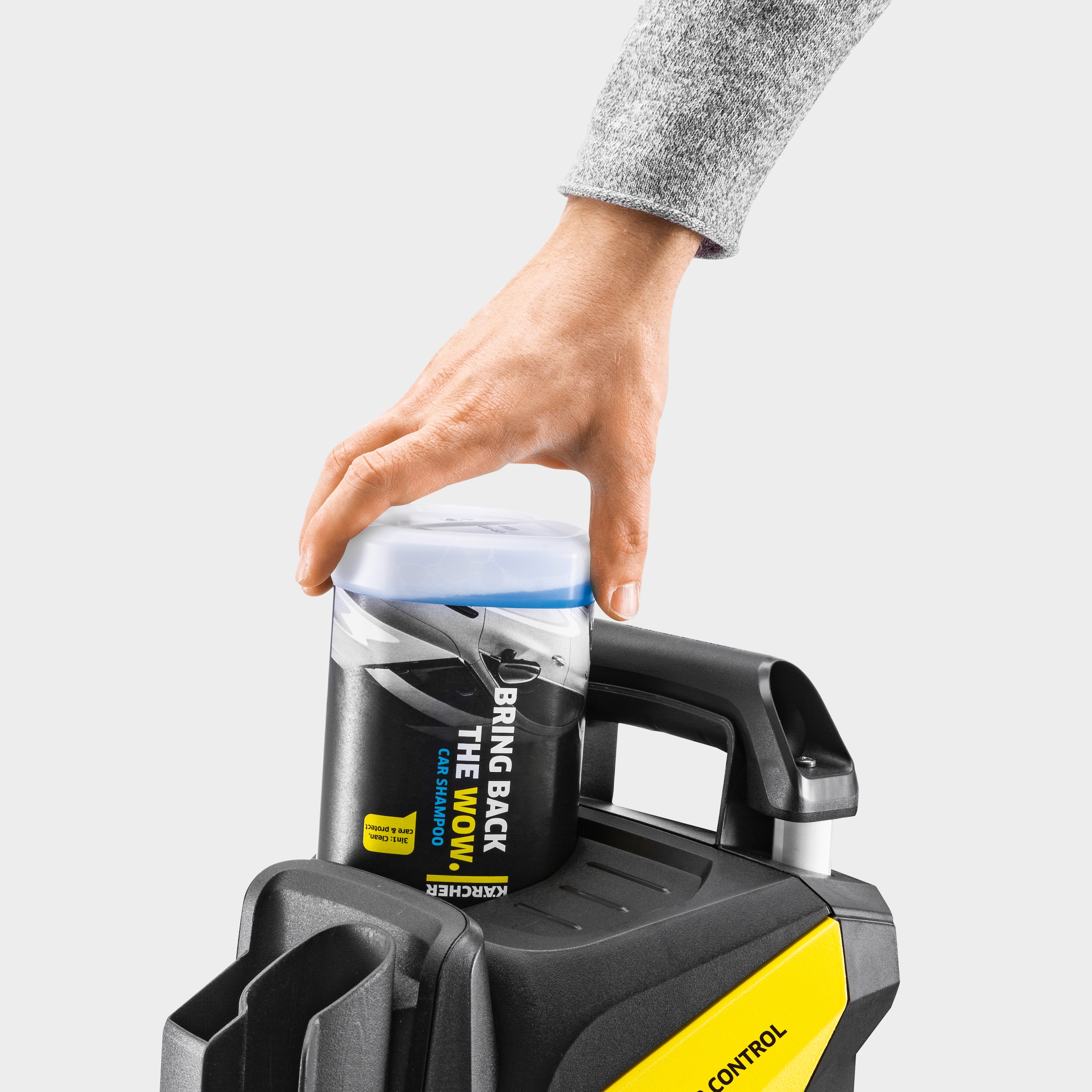 KÄRCHER Hochdruckreiniger »K 5 Premium Smart Control Flex«, inkl. 3-in-1-MultiJet-Stahlrohr & Schlauchtrommel