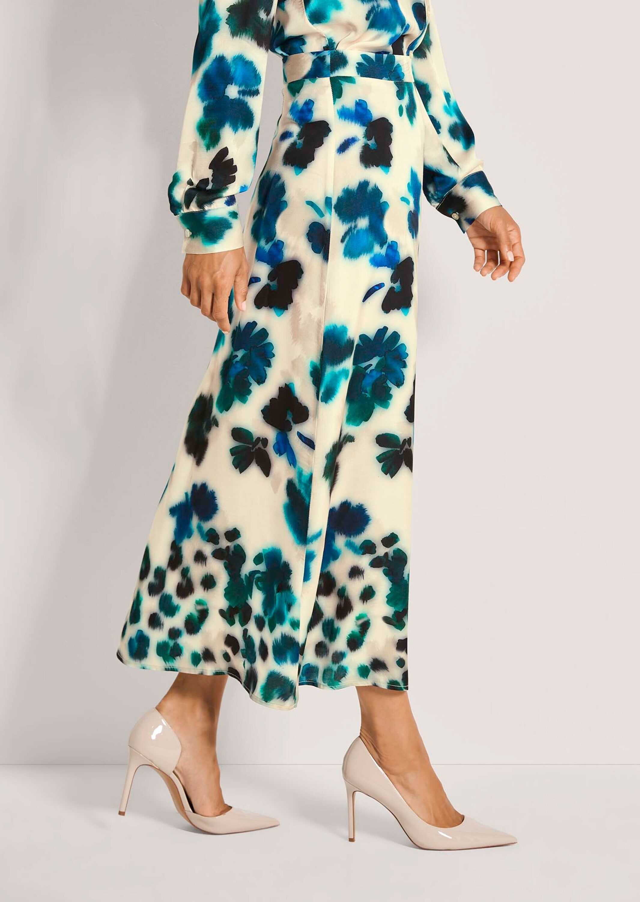 MADELEINE Midirock »Midirock Druckrock mit Aquarell-Blumenmuster« Satin-Druckrock