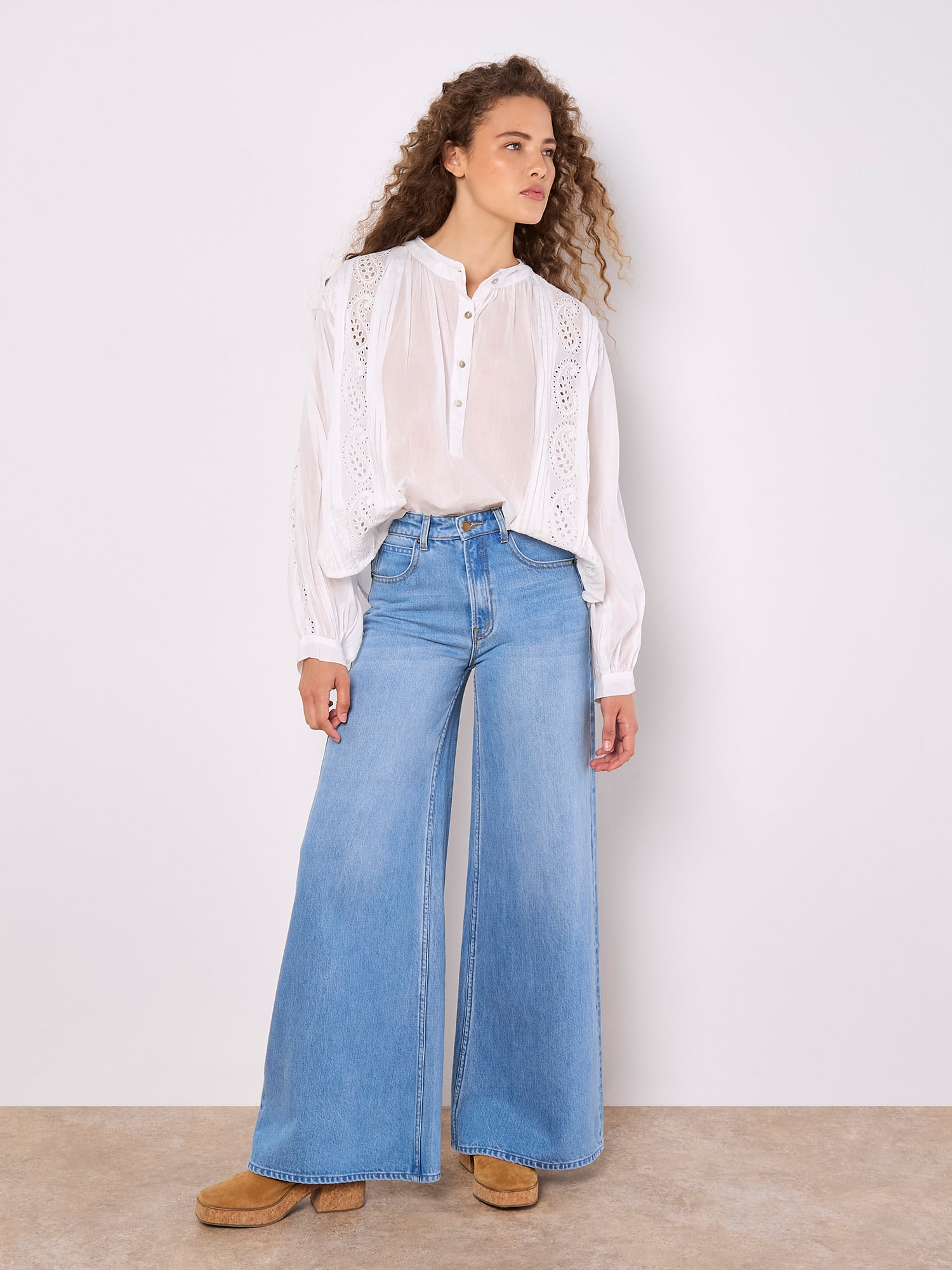 Apricot Spitzenbluse »Bluse« mit Stehkragen