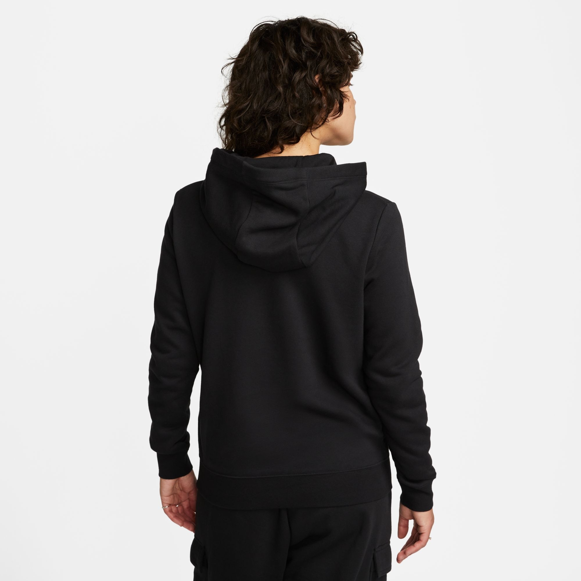 Nike Sportswear Kapuzensweatshirt »Club Fleece Women's Logo Pullover Hoodie«, Damen Kapuzenpullover aus weichem Fleece Material