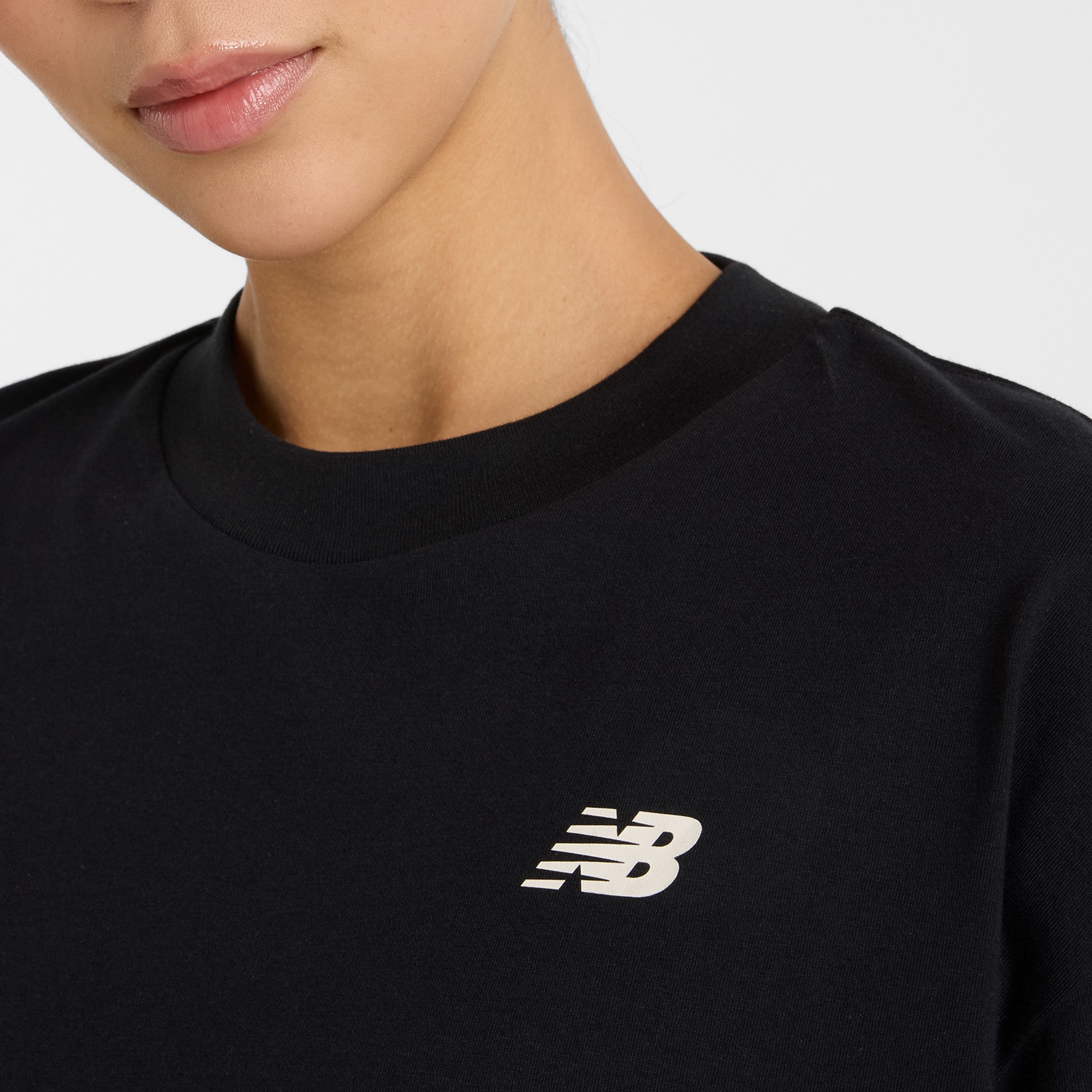 New Balance T-Shirt »Reimagined Oversized Waist T-Shirt«