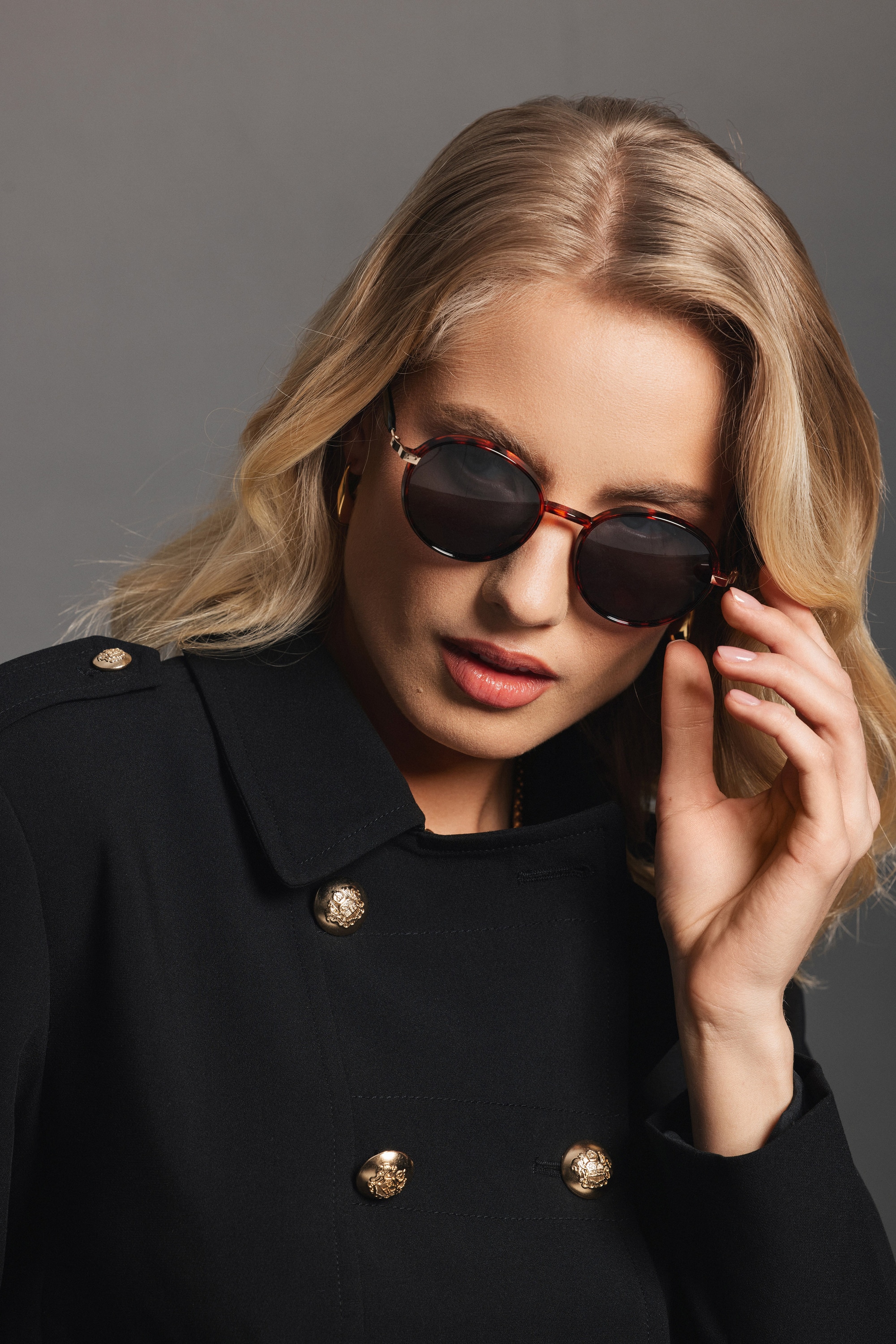 MARC LAUDER Sonnenbrille »LA06-02« 3: dunkles Glas, starke Sonneneinstrahlung