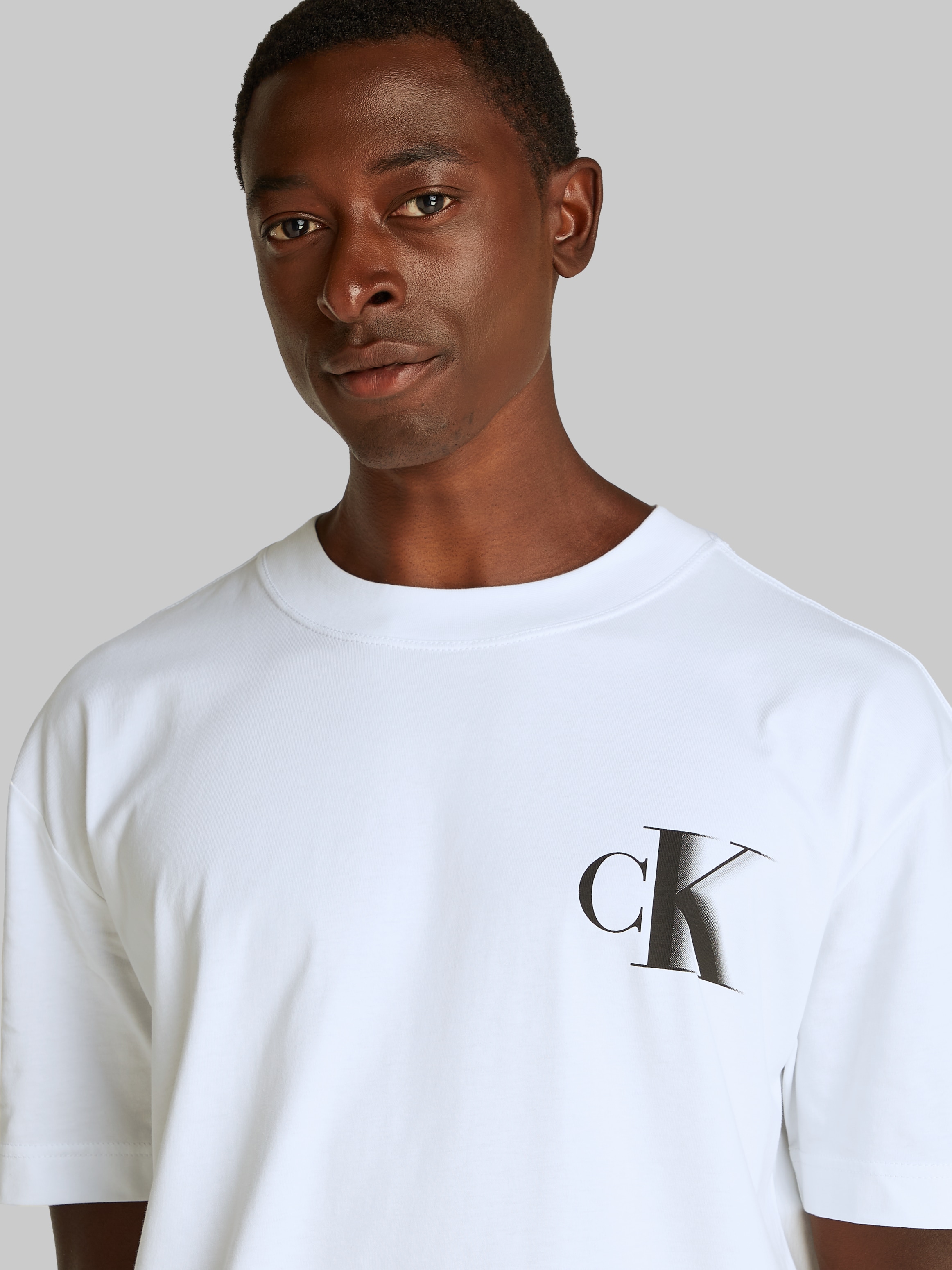 Calvin Klein Jeans T-Shirt »BOLD CK TEE«, mit großem Logo am Rücken