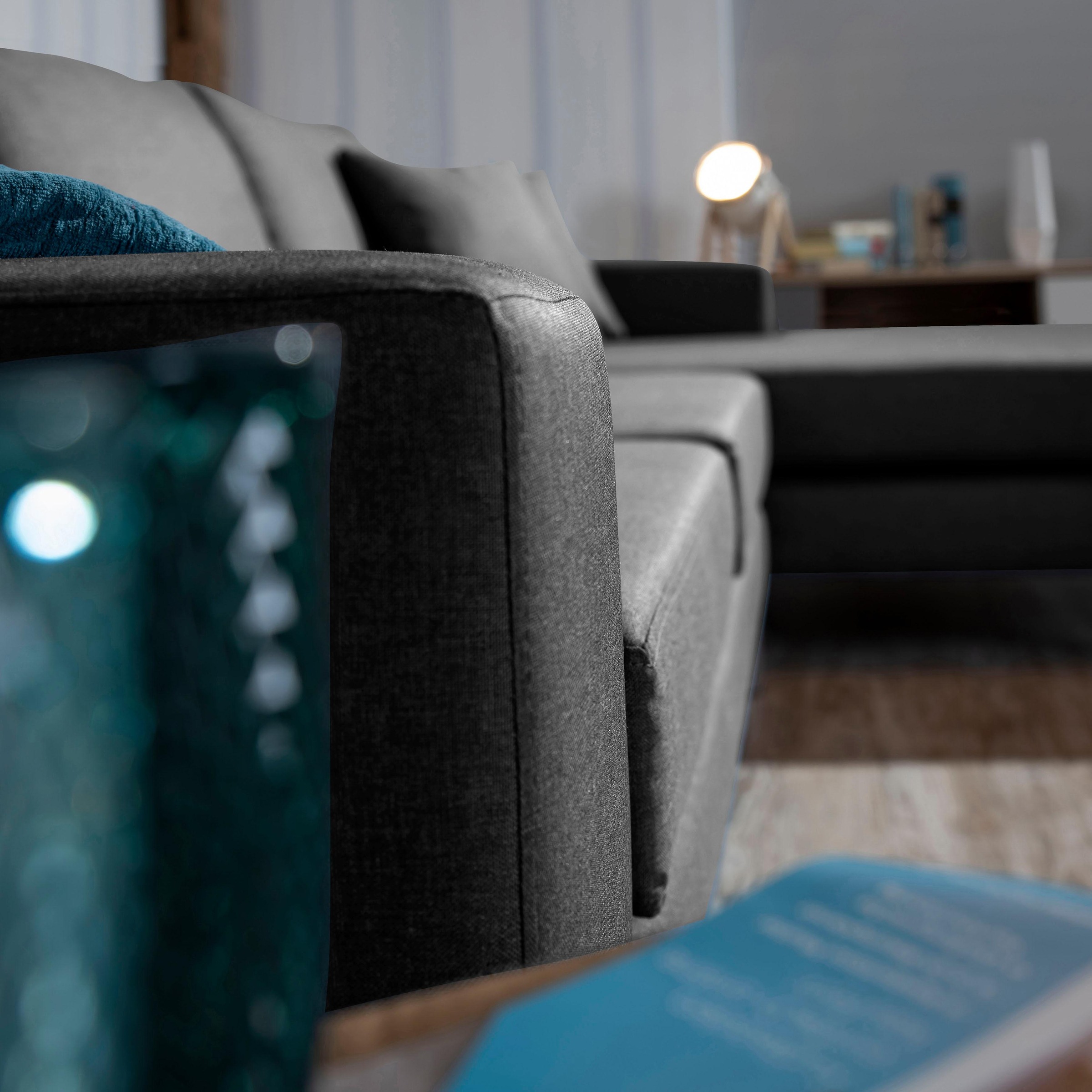 Max Winzer® Ecksofa »Flori guter Sitzkomfort, aktuelles Design, eleganter Chromfuß«, mit Longchair links oder rechts, inklusive Zierkissen