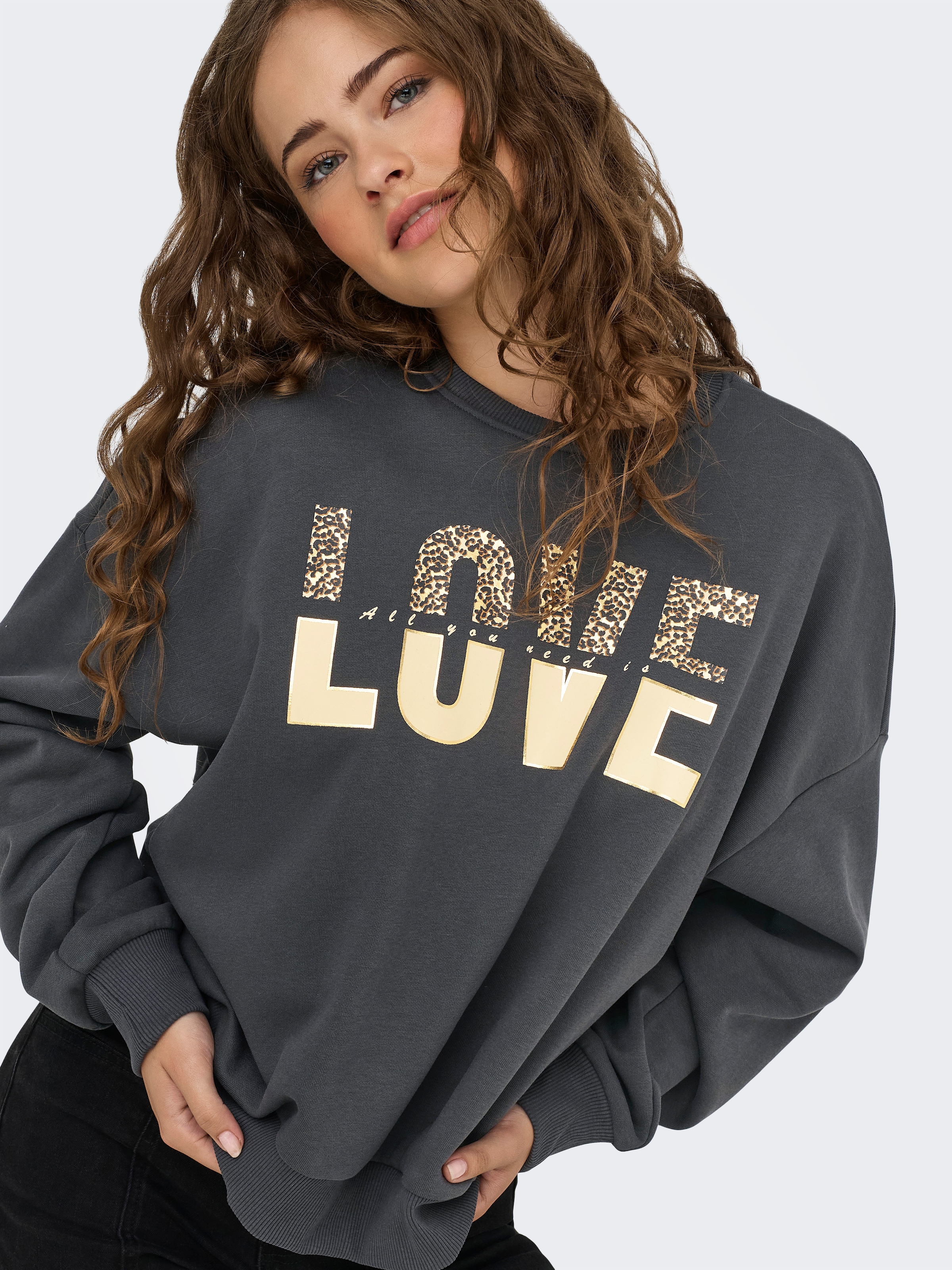 ONLY Sweatshirt »ONLTAMMIE L/S LEO PRINT O-NECK SWT«