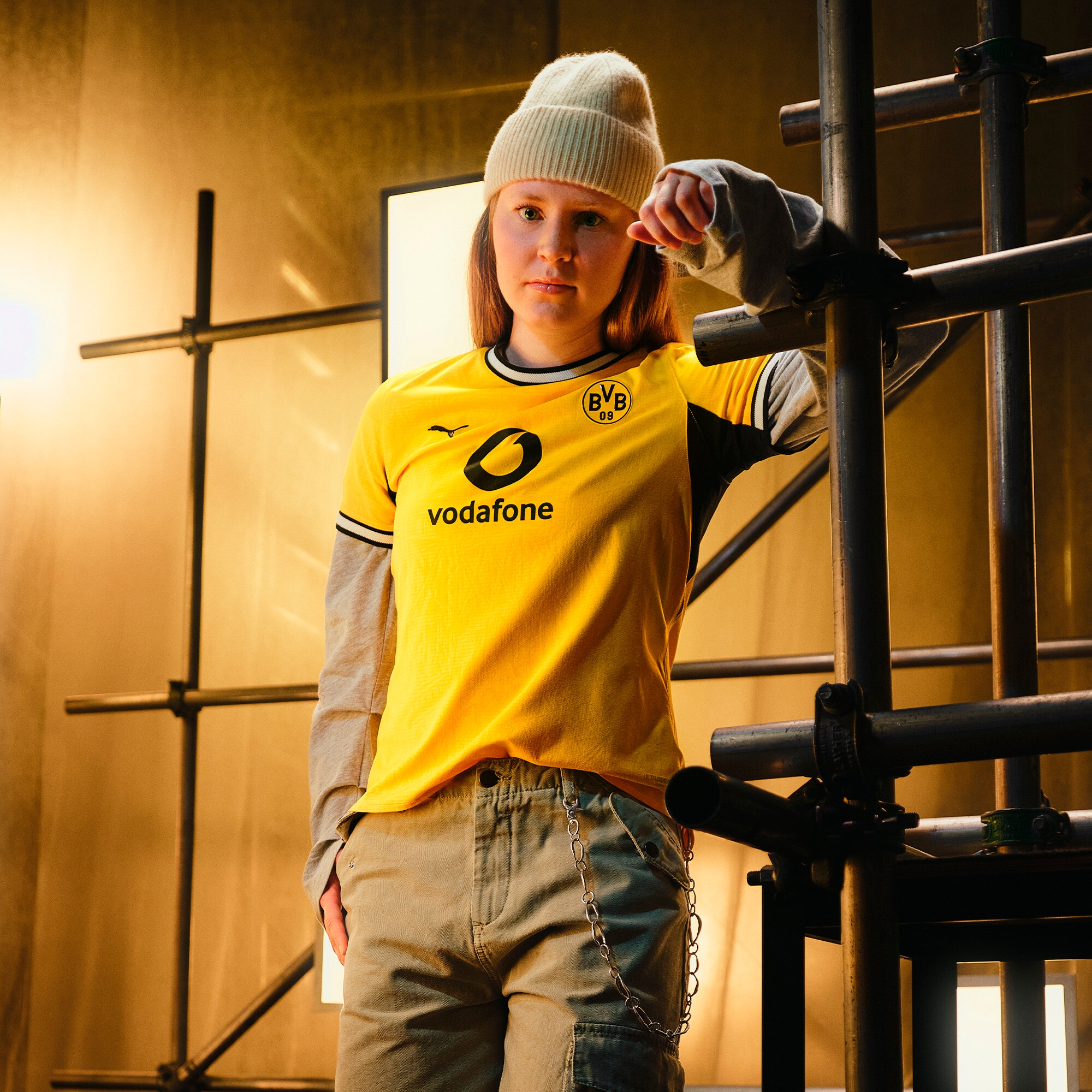 PUMA Fußballtrikot »BVB HOME JERSEY REPLICA W« mit DryCELL Technologie, atmungsaktiv, mit Rundhalsausschnitt