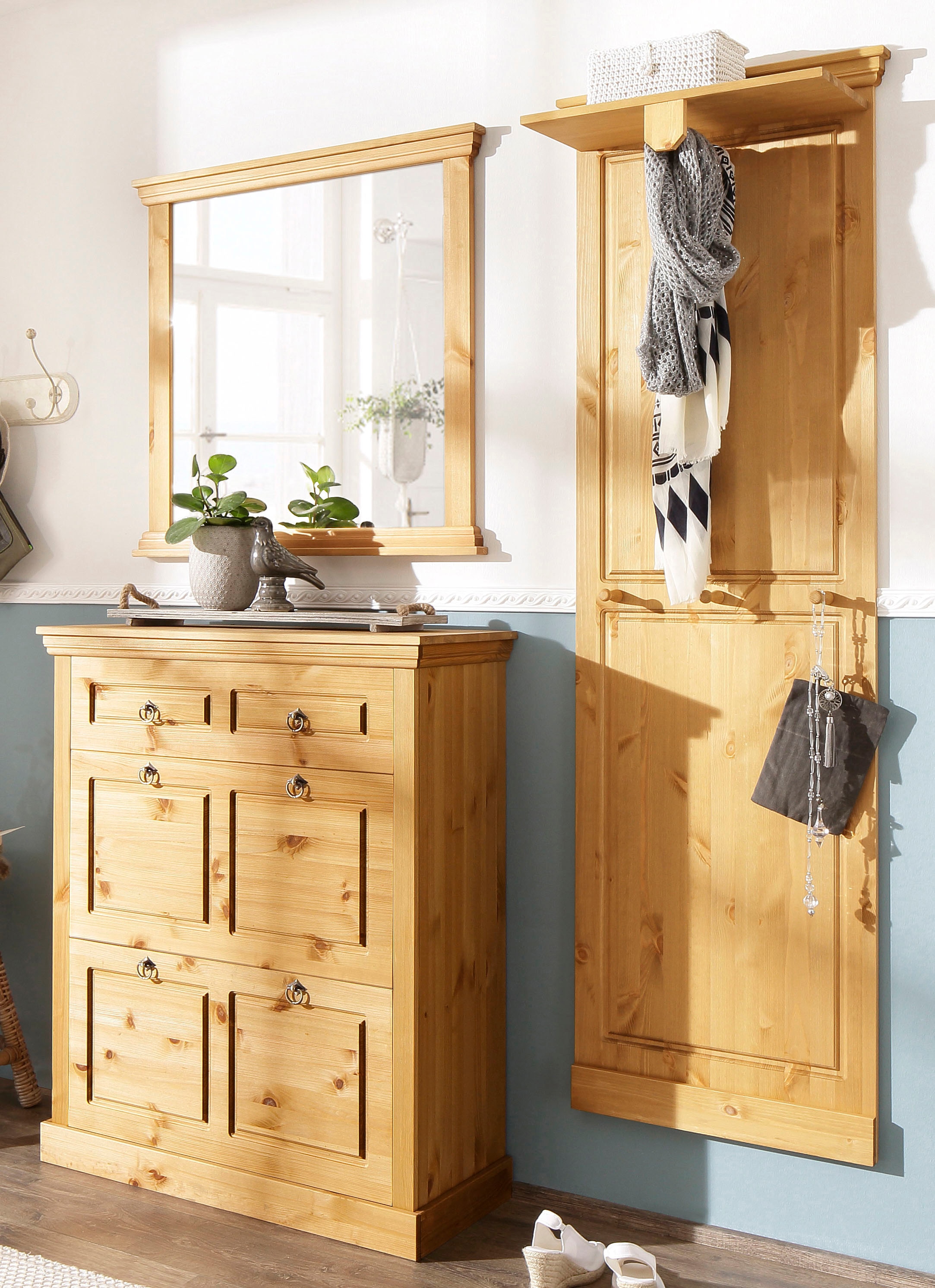Home affaire Garderobenpaneel »Basilico«, aus massiver Kiefer, FSC®, Breite 60 cm, mit Kleiderstange, Holzhaken