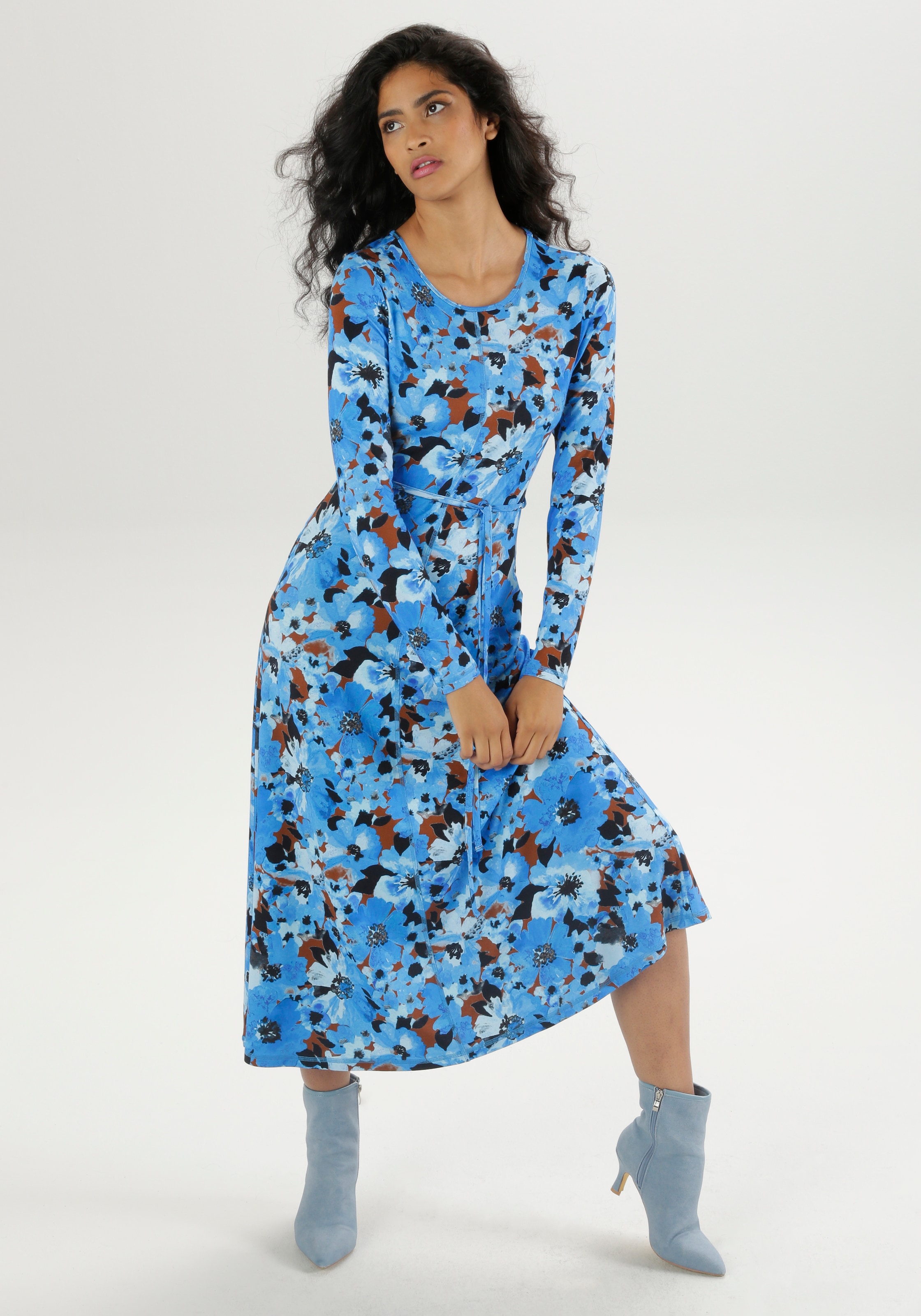 Aniston SELECTED Midikleid, (mit abnehmbarem Bindeband), mit dekorativen Ziernähten