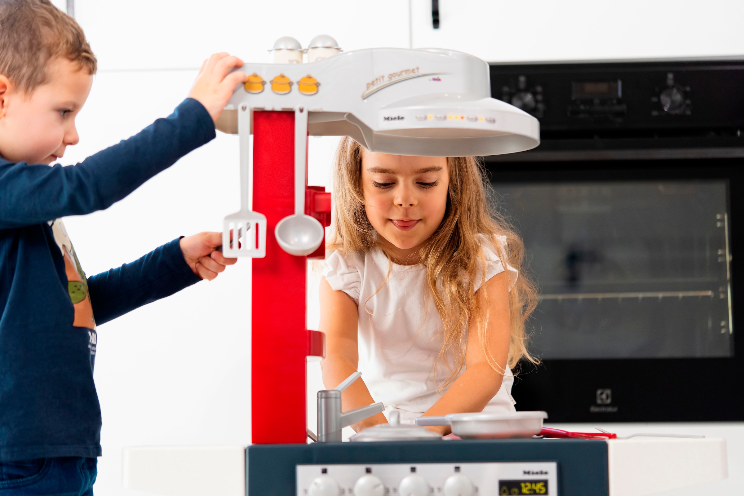 Klein Spielküche »Miele Küche Petit Gourmet«, Made in Germany