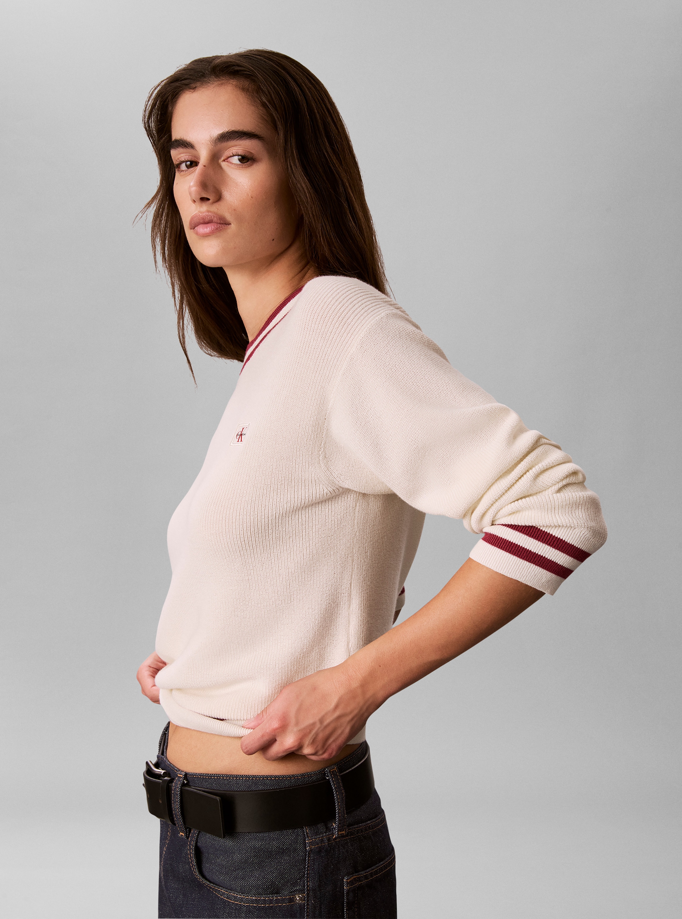 Calvin Klein Jeans Rundhalspullover »WOVEN LABEL CREWNECK SWEATER« Regular fit mit Rundhalsausschnitt