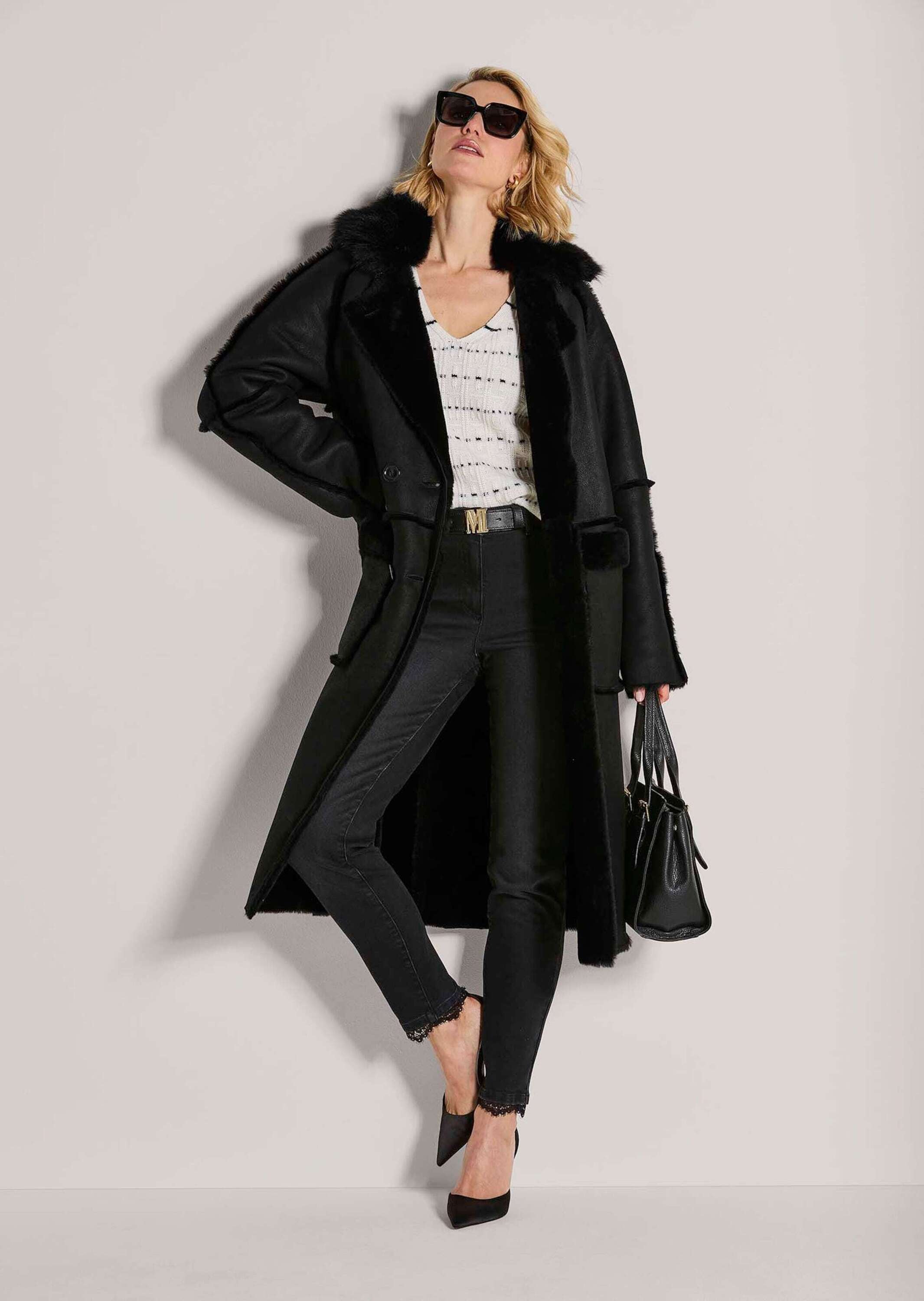 MADELEINE Langmantel »Lammfellmantel Eleganter Zweireiher aus hochwertigem Lammfell«