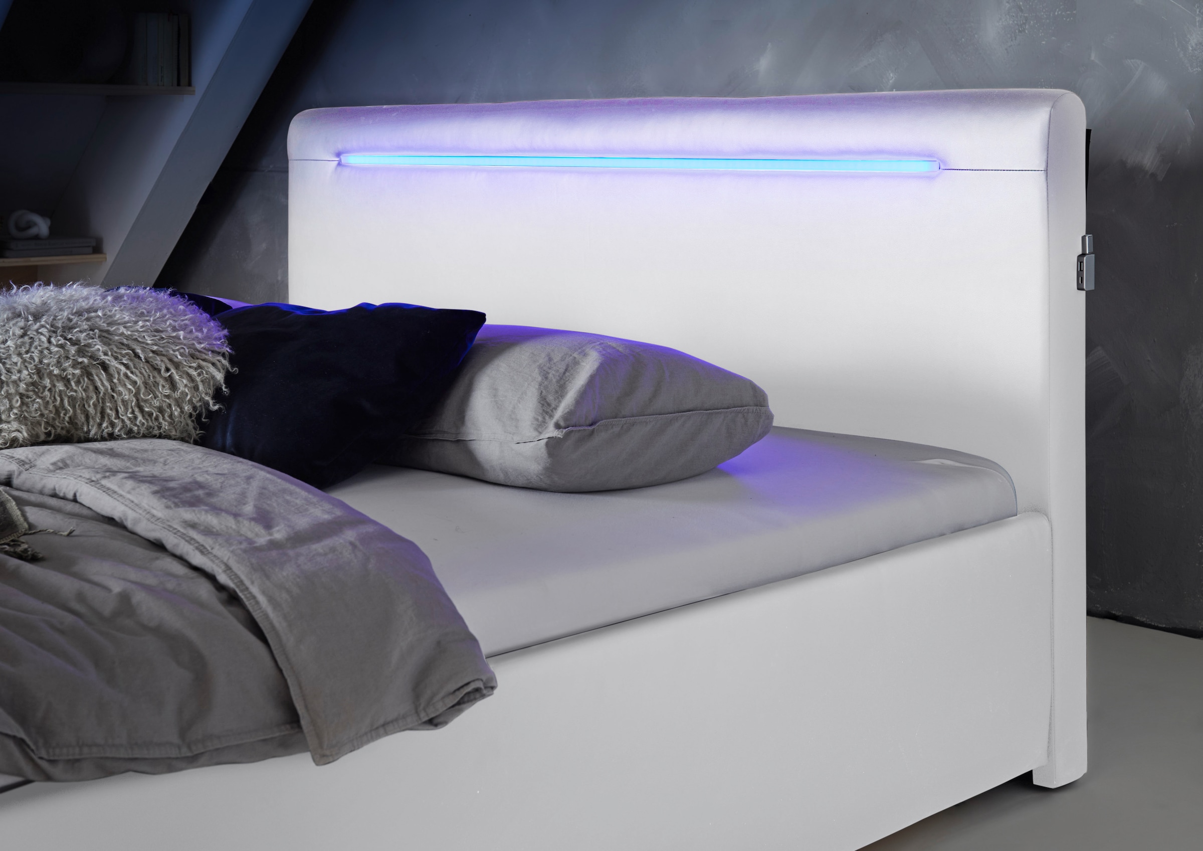 meise.möbel Polsterbett »Las Vegas III mit LED-Beleuchtung und USB-Anschluss«, erhältlich in den Breiten 140 & 180cm