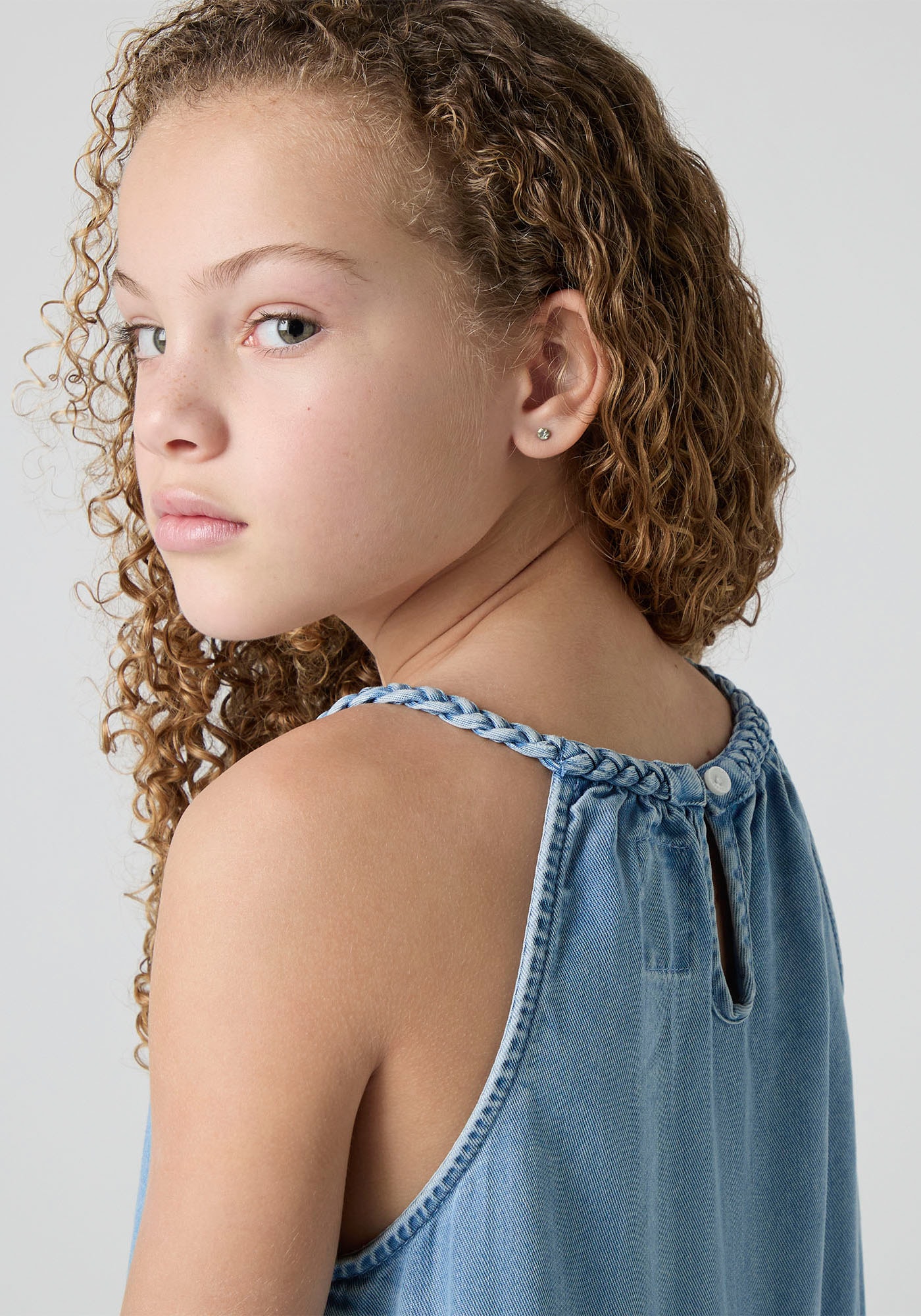 Levi's® Kids Neckholderkleid »LVG HALTER TIERED DRESS« mit horizontalen Nähten