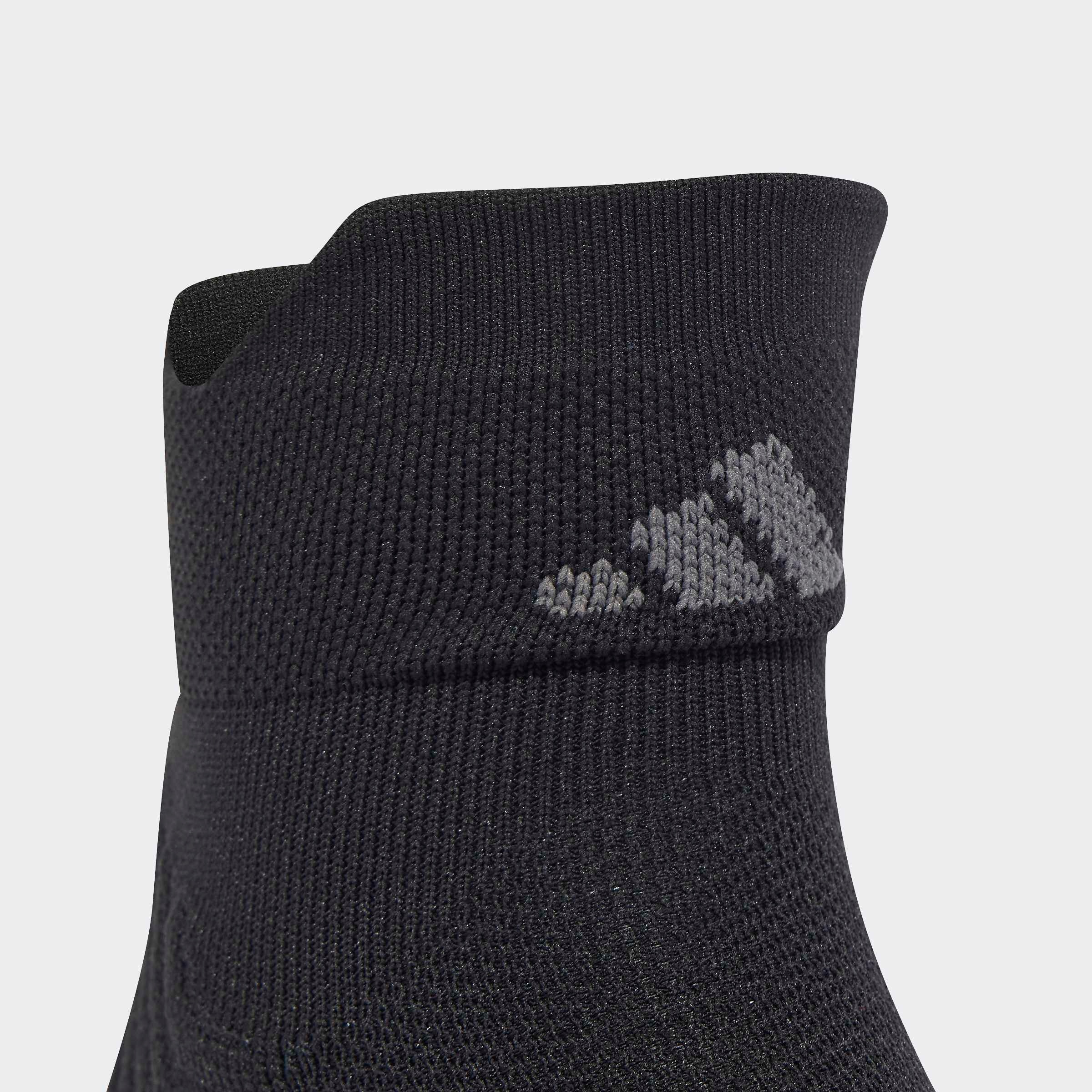adidas Performance Laufsocken »RUNNING COMFY ANKLE« für Erwachsene, mit sportlichem Stil, auf Bewegung ausgelegt