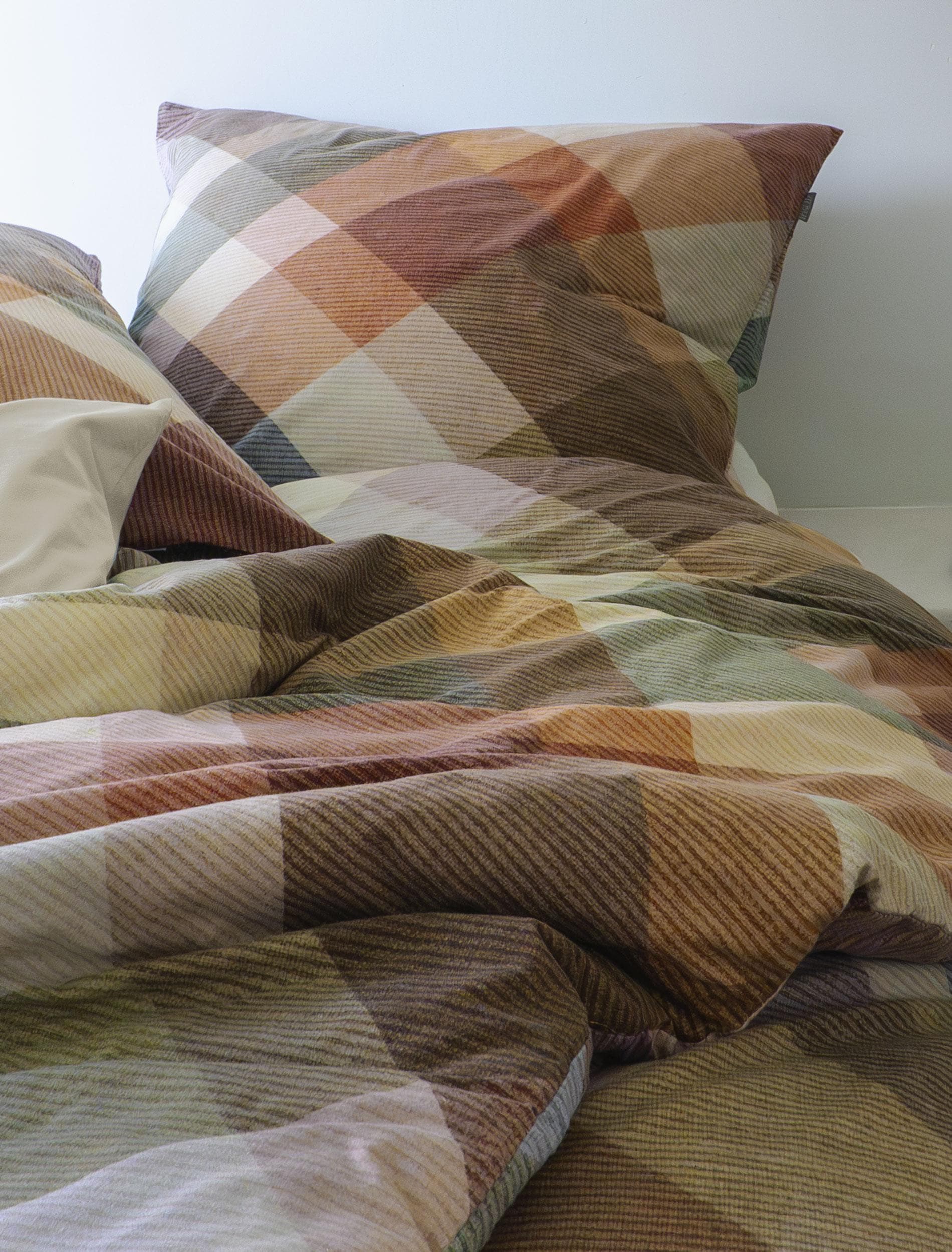 Irisette Bettwäsche »Zobel 8631« 2 Stk. samtig weich, leicht und wärmend