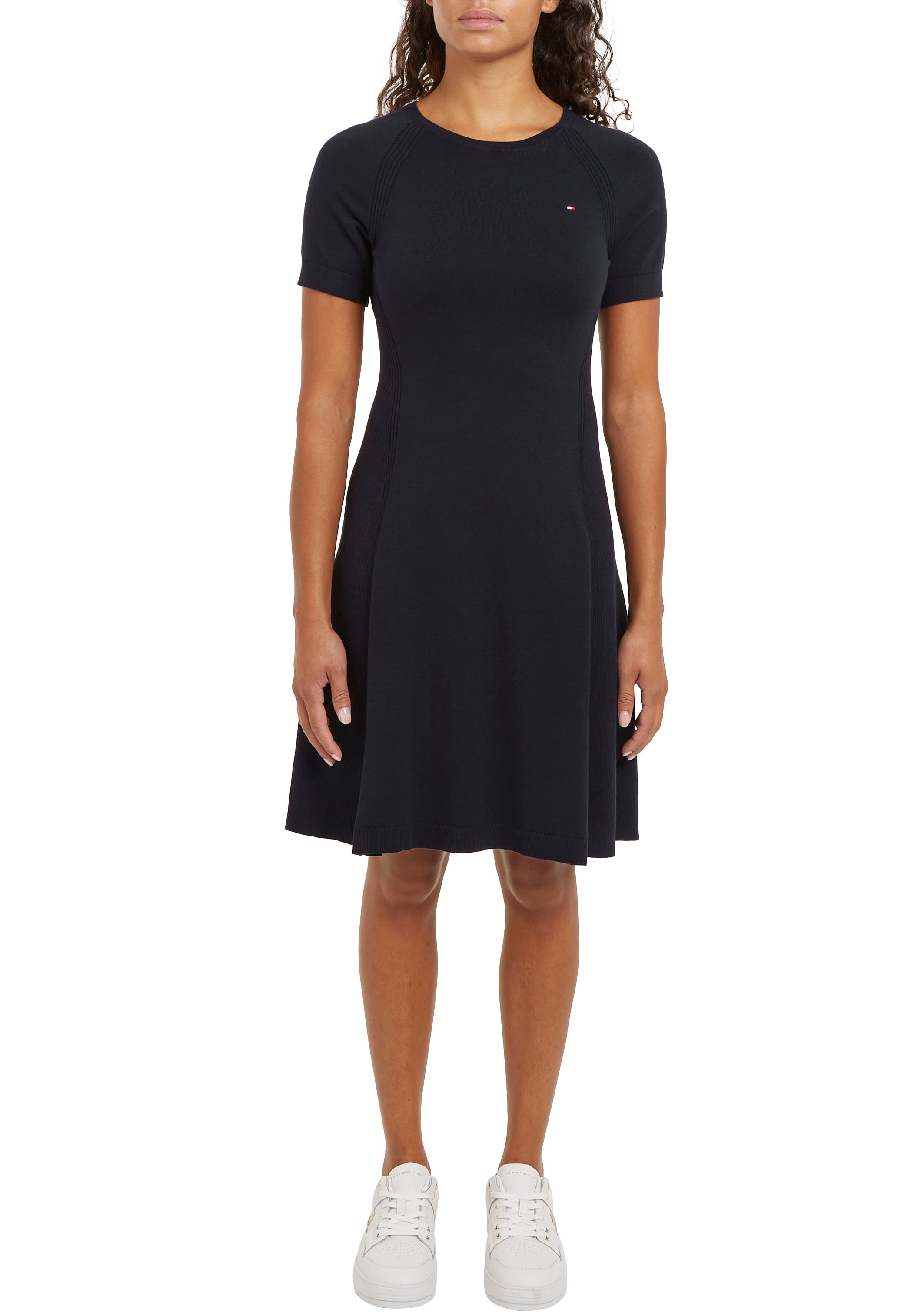 Tommy Hilfiger Jerseykleid »CO JERSEY STITCH F&F DRESS«, mit Logostickerei auf der Brust