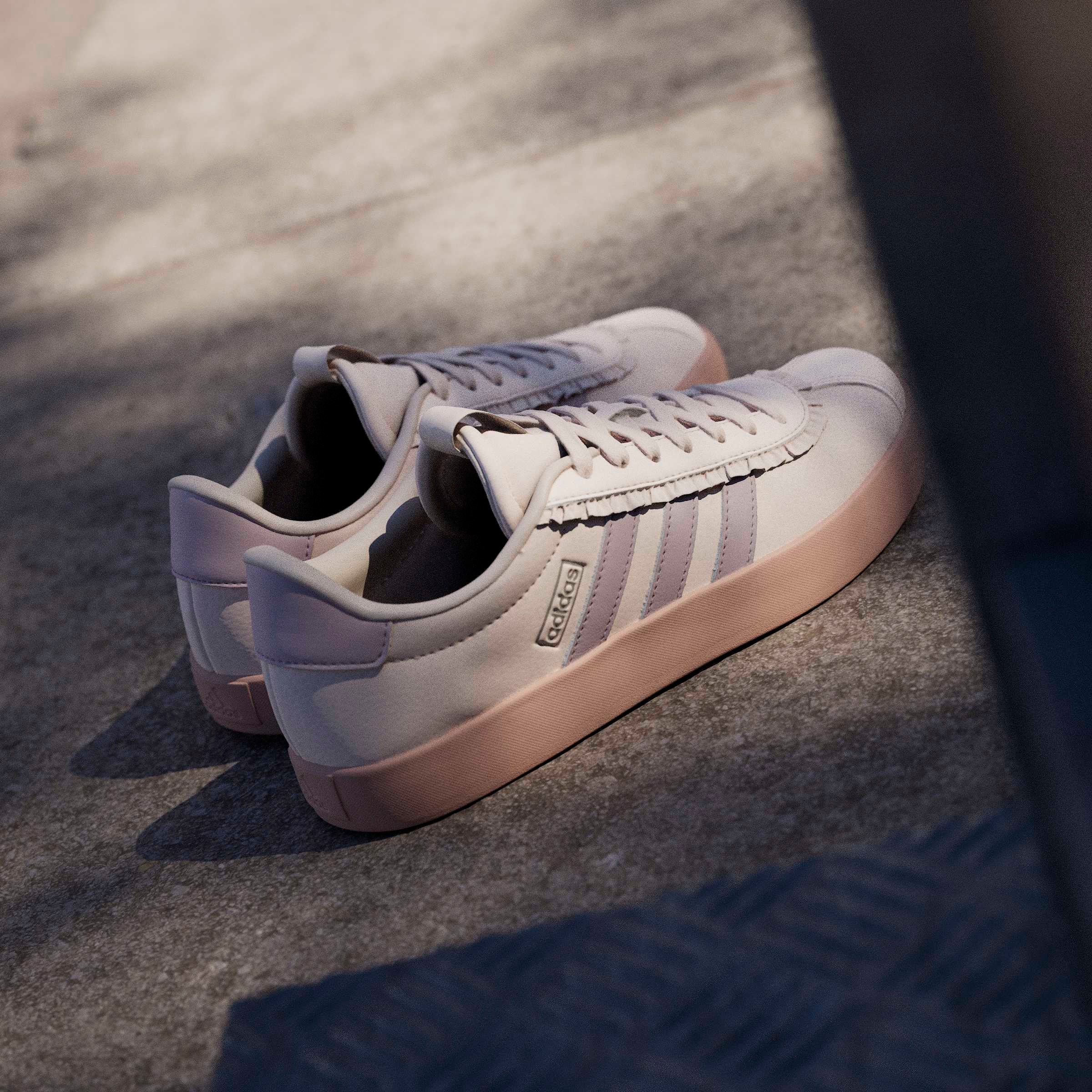 adidas Sportswear Sneaker »VL COURT 3.0«  inspiriert vom Design des adidas samba