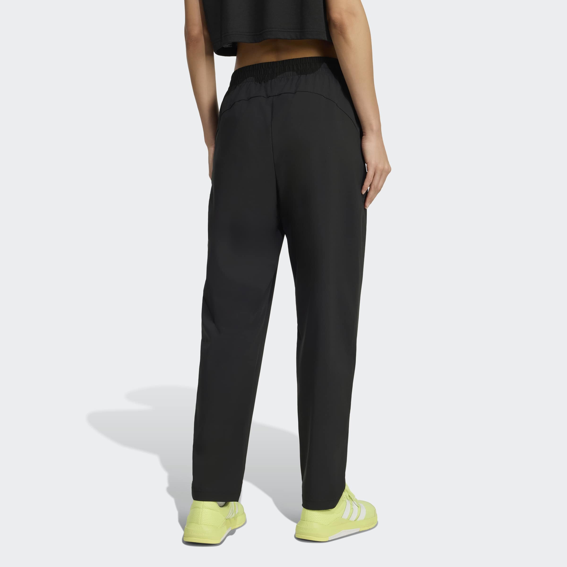 adidas Performance Sporthose »WE MIN WVN PT«  sportlicher Stil, für Erwachsene