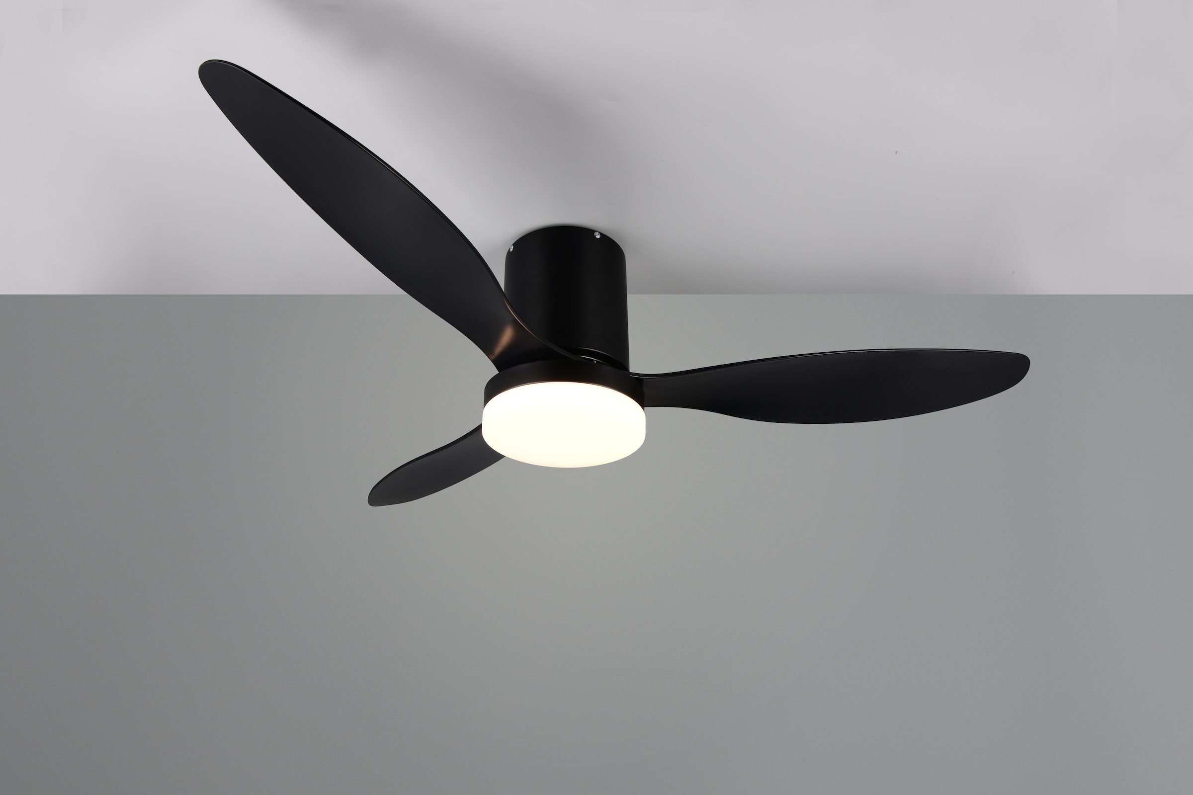 REALITY Leuchten LED Deckenleuchte »GÖTEBORG mit Ventilator, Deckenventilator mit Licht inkl Fernbedienung« LED-Board 1 Stk. warmweiß - kaltweiß 6 Geschwindigkeiten Timer Vor- & Rücklauf LED dimmbar CCT Nachtlicht