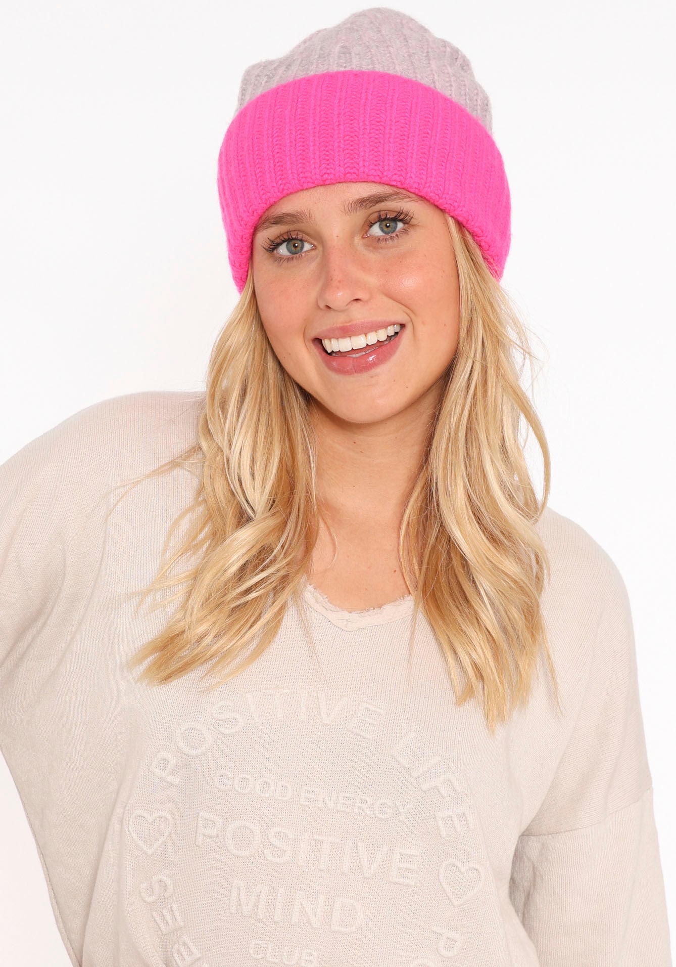 Zwillingsherz Strickmütze Packung,  mit modischem Umschlagdesign