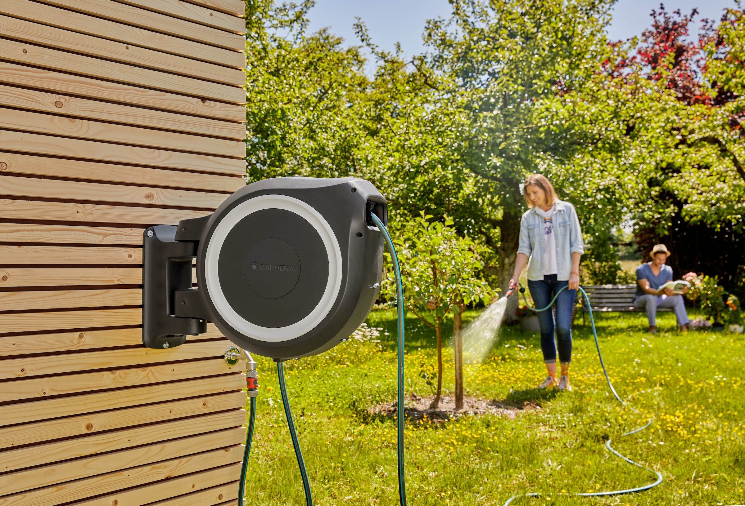 GARDENA Wandschlauchbox »RollUp L« Große Gärten komfortabel bewässern, 30 m Schlauchlänge