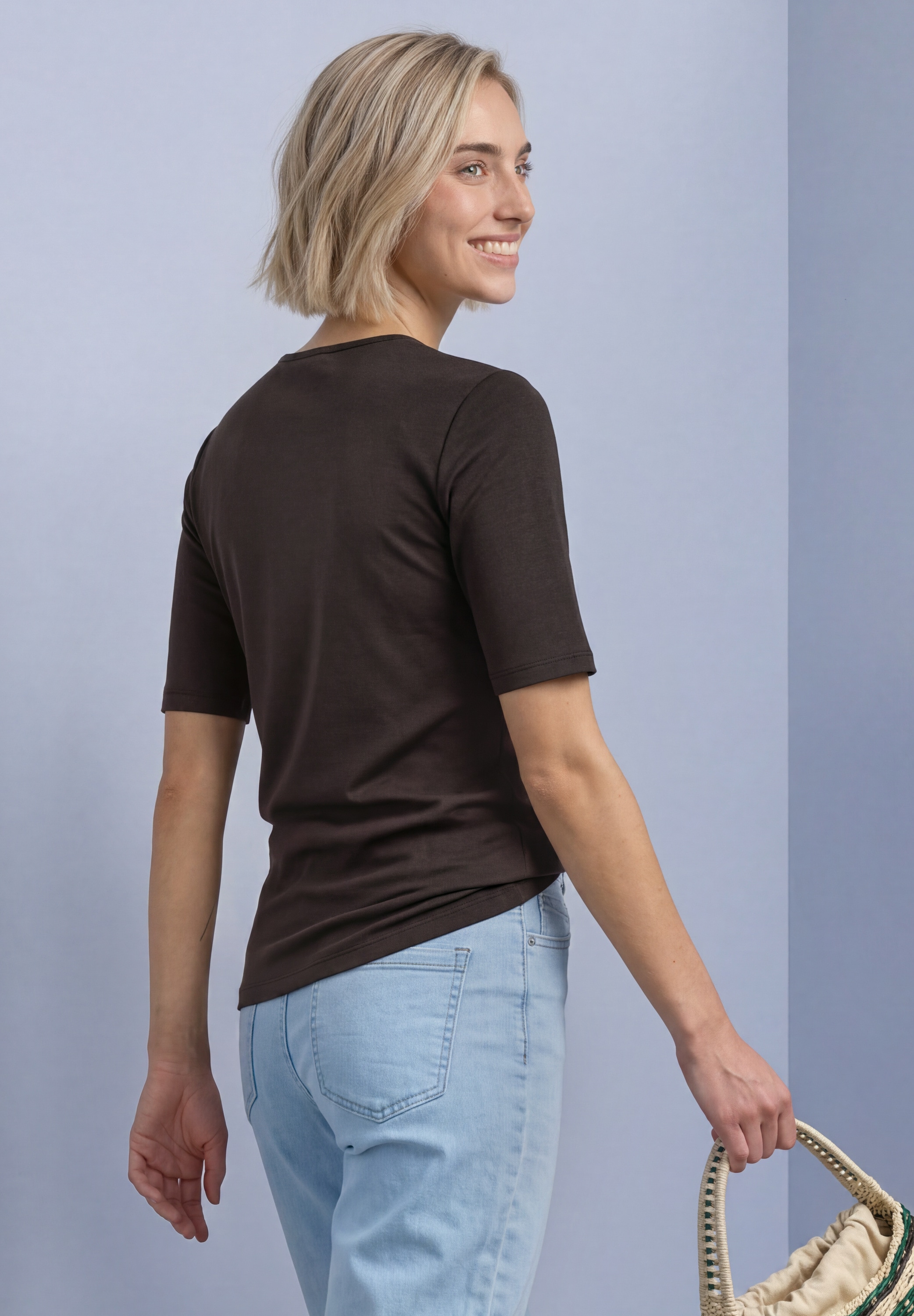 STREET ONE Kurzarmshirt »Style Palmira« mit tiefem Rundhalsausschnitt
