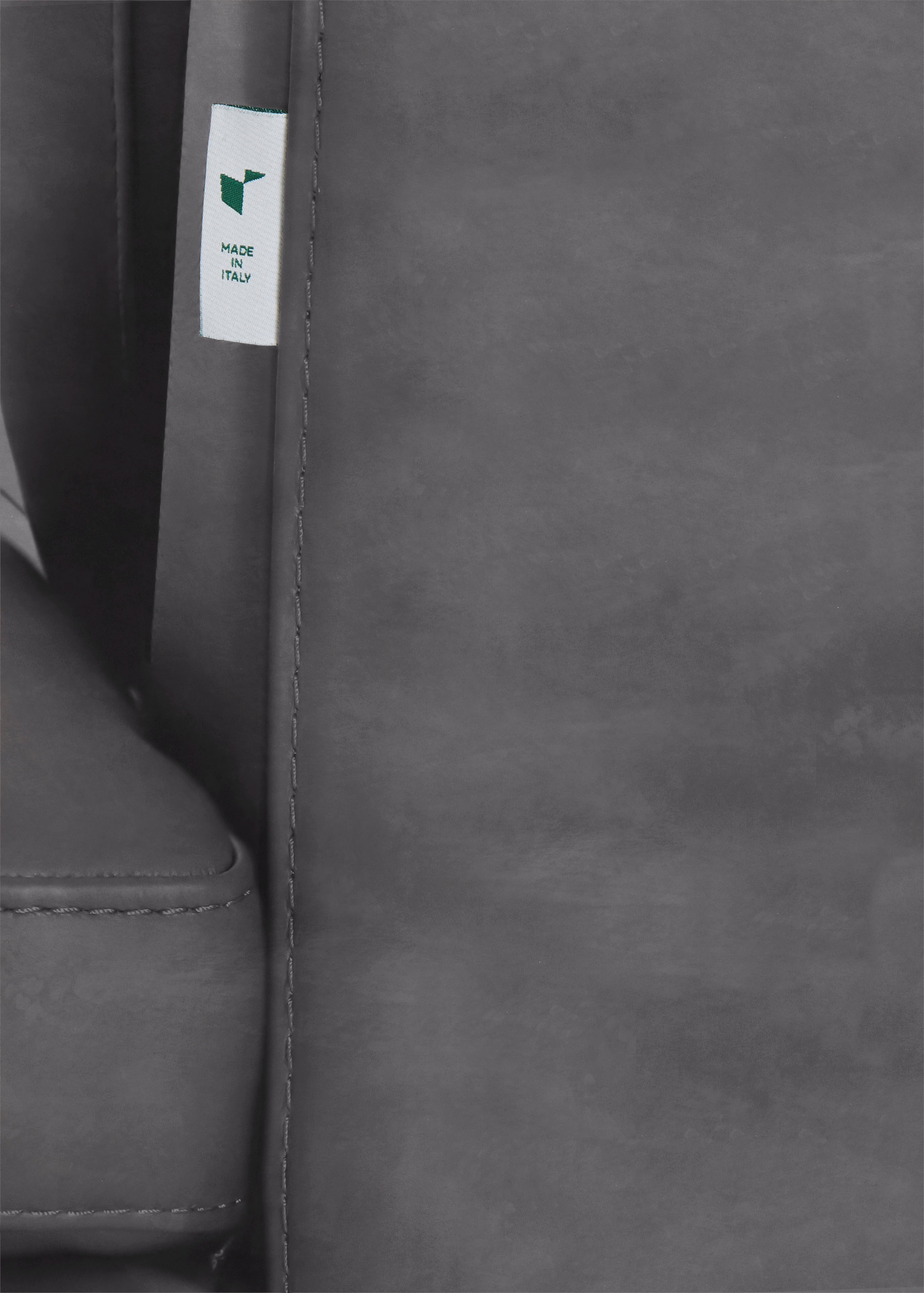 CALIA ITALIA Polstergarnitur »Gaia, hochwertige Garnitur aus 2-Sitzer & 3-Sitzer im edlen Design« Set, 2 Stk. tlg. aus pflegeleichtem Luxus-Microfaser Ginevra Hydro Care
