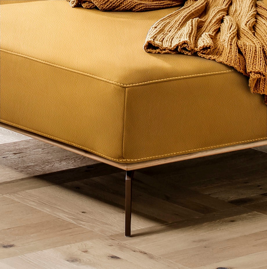 W.SCHILLIG Ecksofa »run, Designsofa mit tollem Sitzkomfort, bequem, L-Form«, mit Holzsockel, Füße in Bronze pulverbeschichtet, Breite 279 cm