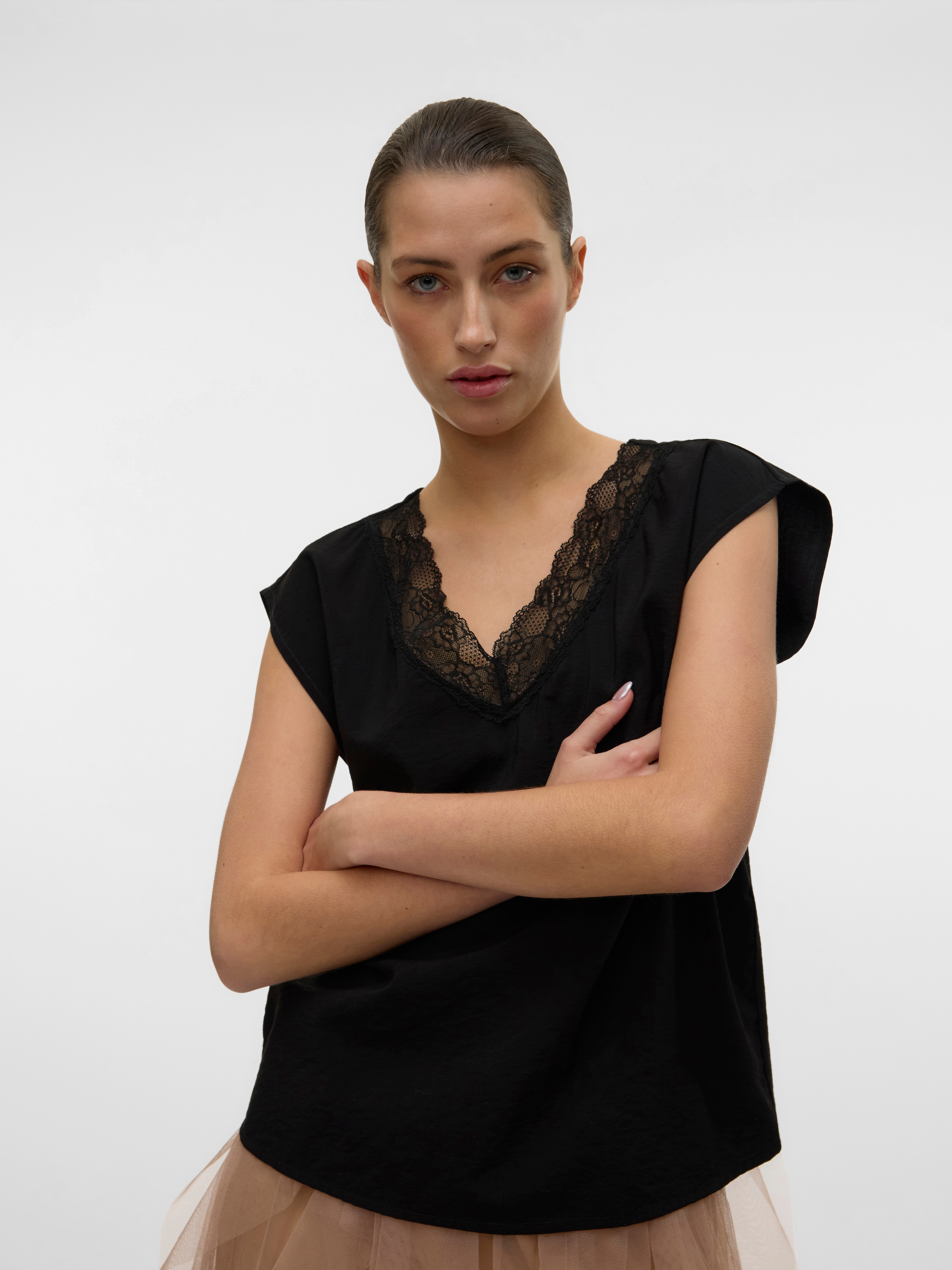 Vero Moda Spitzentop »VMSAFA SL V-NECK LACE TOP WVN GA NOOS«