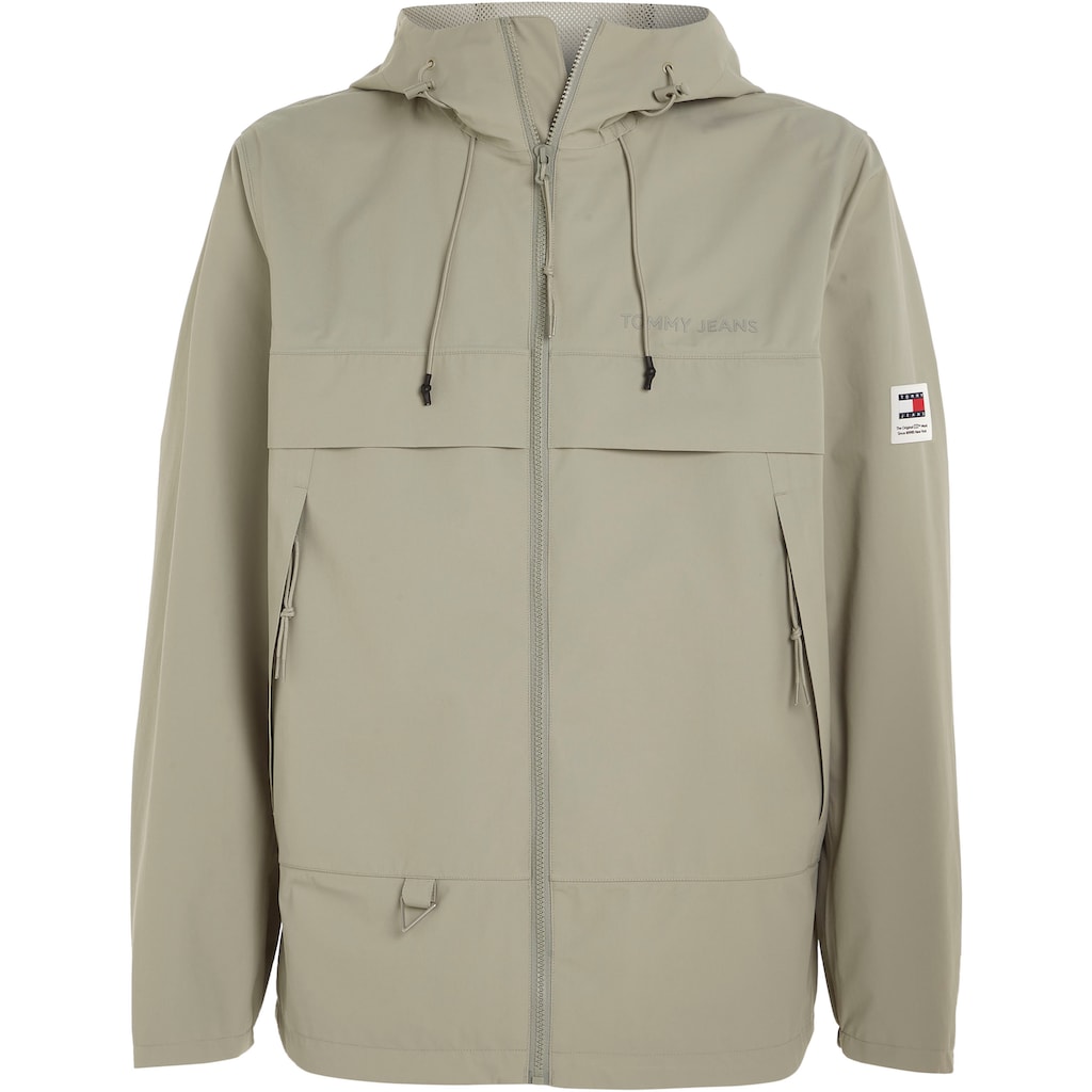 Tommy Jeans Plus Outdoorjacke »TJM TECH OUTDOOR CHICAGO EXT«, mit Kapuze
